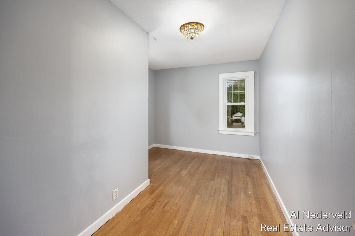 2457 Godwin Avenue SE Grand Rapids MI 49507