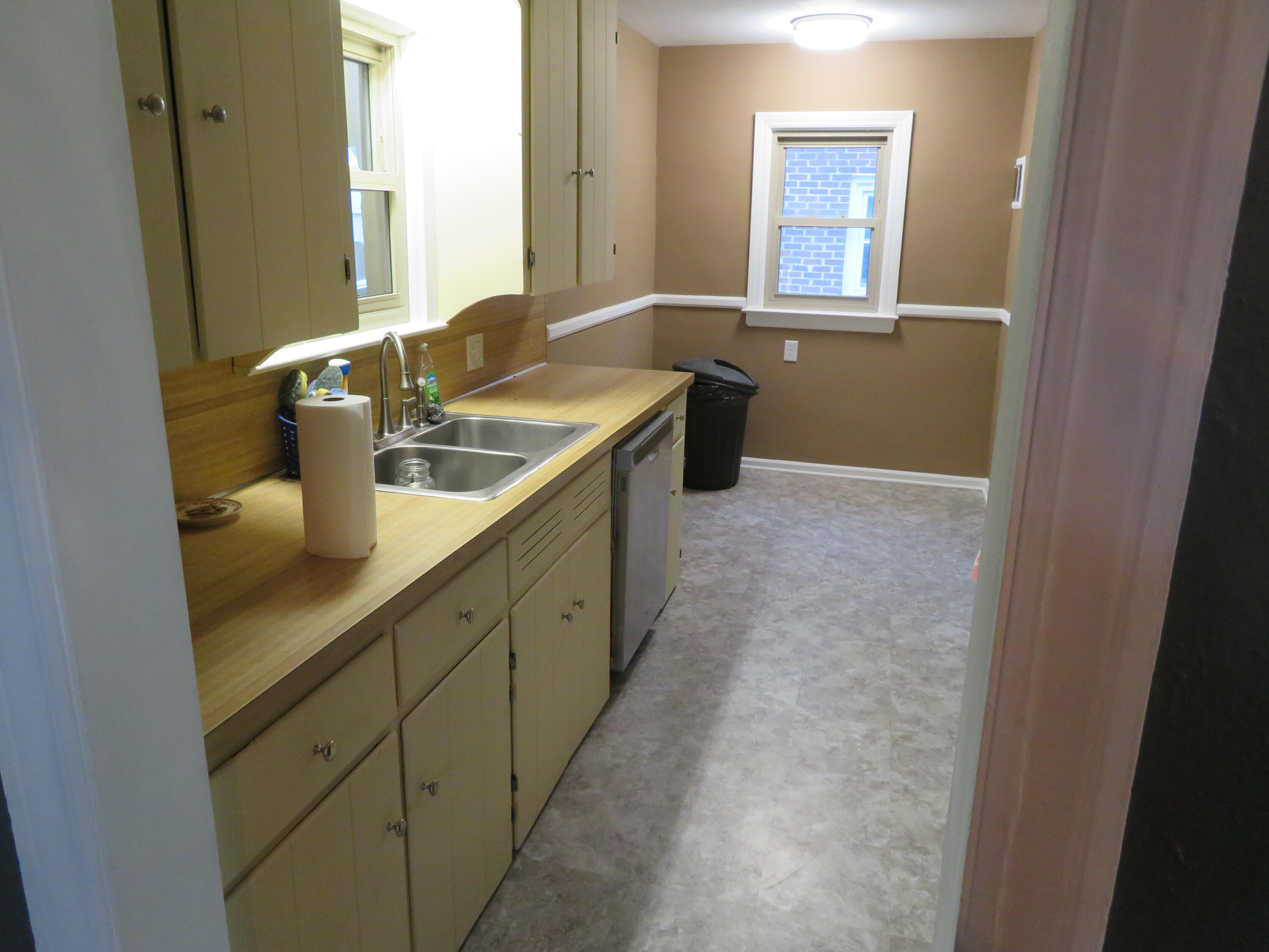 2140 Coit Avenue NE Grand Rapids MI 49505