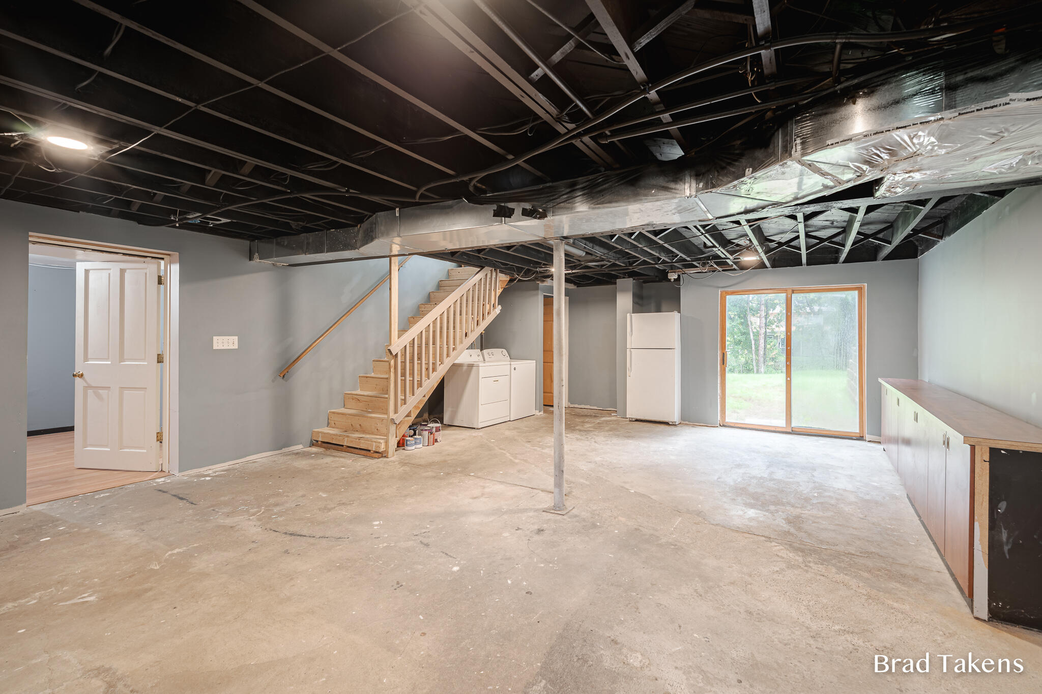 1559 Laughlin Drive NW Grand Rapids MI 49504