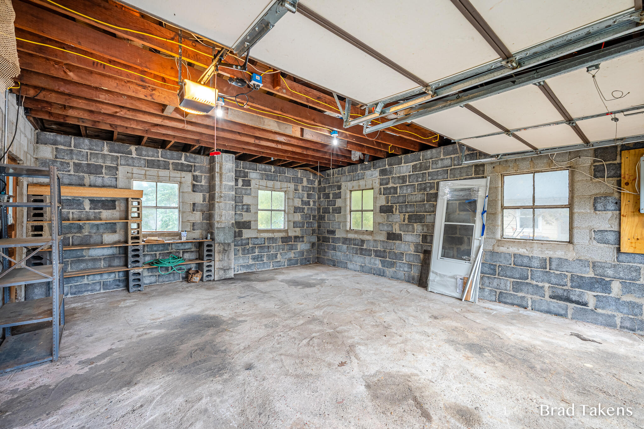 1559 Laughlin Drive NW Grand Rapids MI 49504