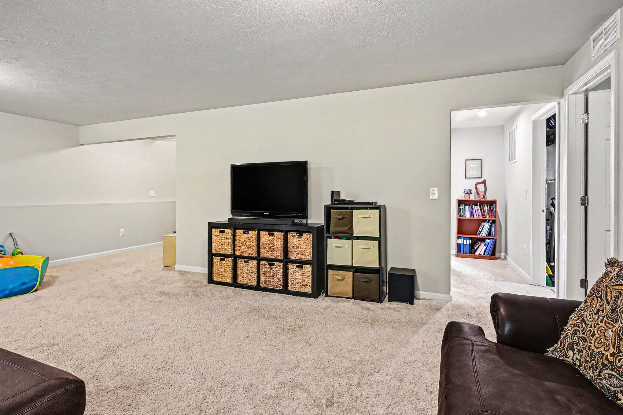 10291 Oakbrook Road Bridgman MI 49106