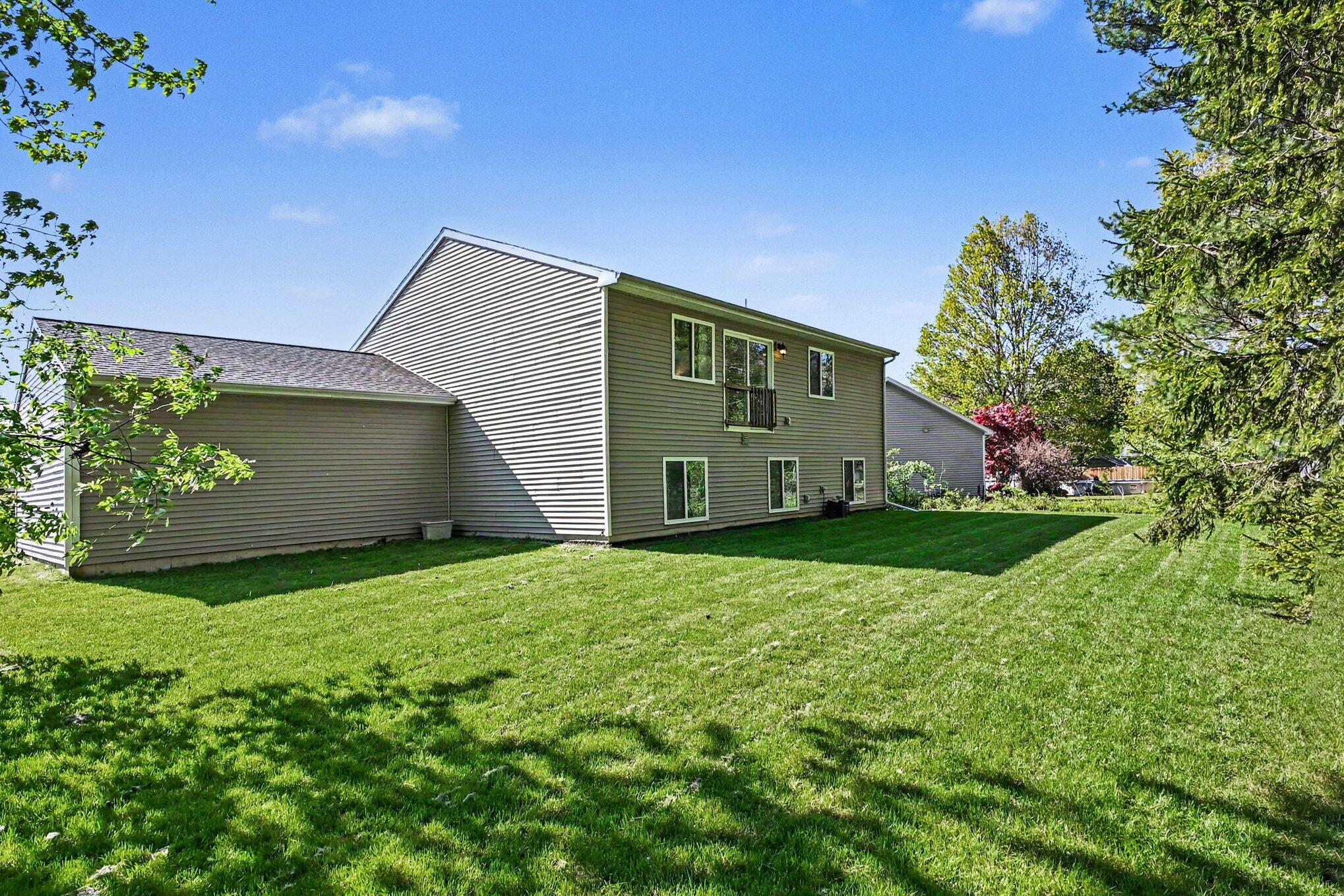 10291 Oakbrook Road Bridgman MI 49106