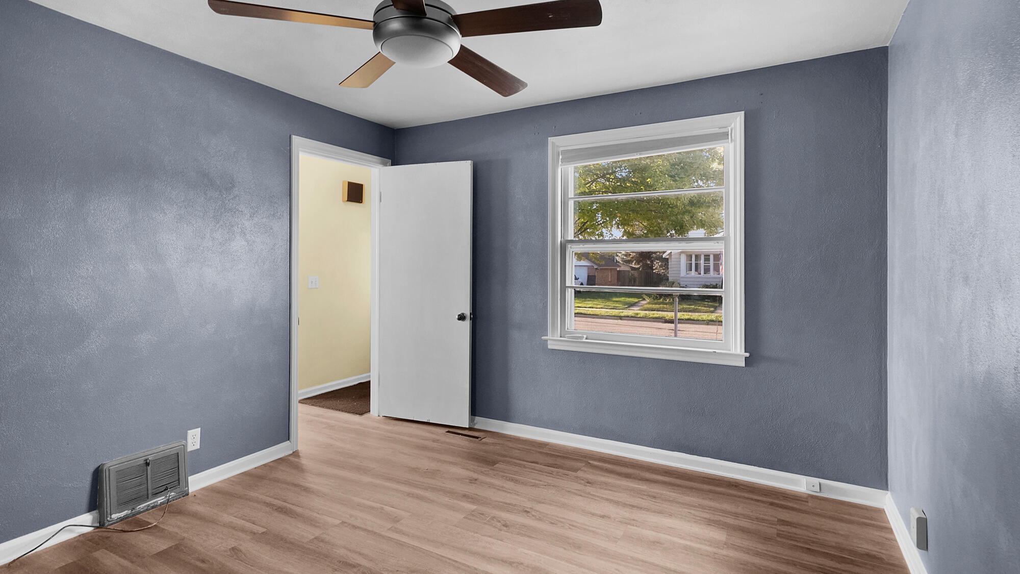 11 W Mckinley Avenue Zeeland MI 49464