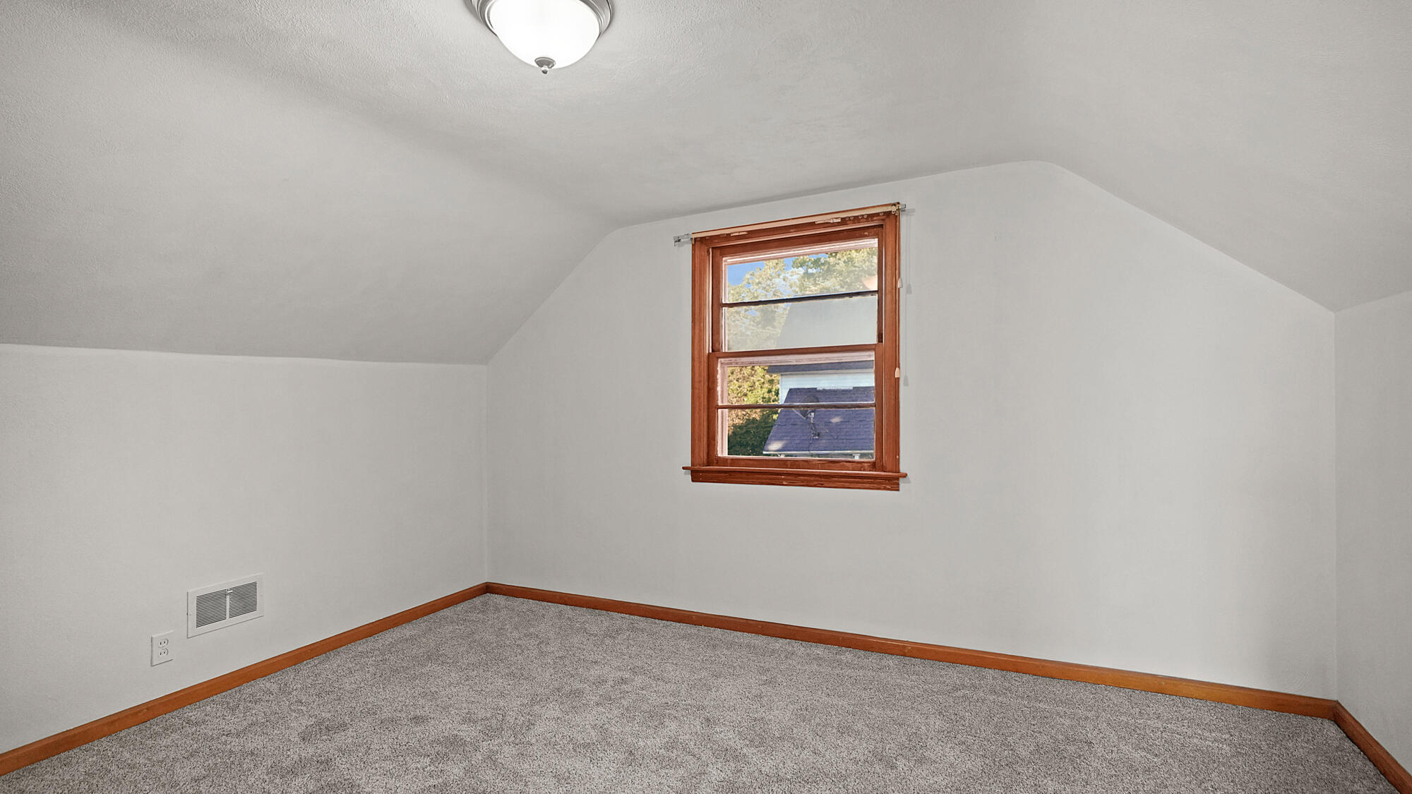 11 W Mckinley Avenue Zeeland MI 49464