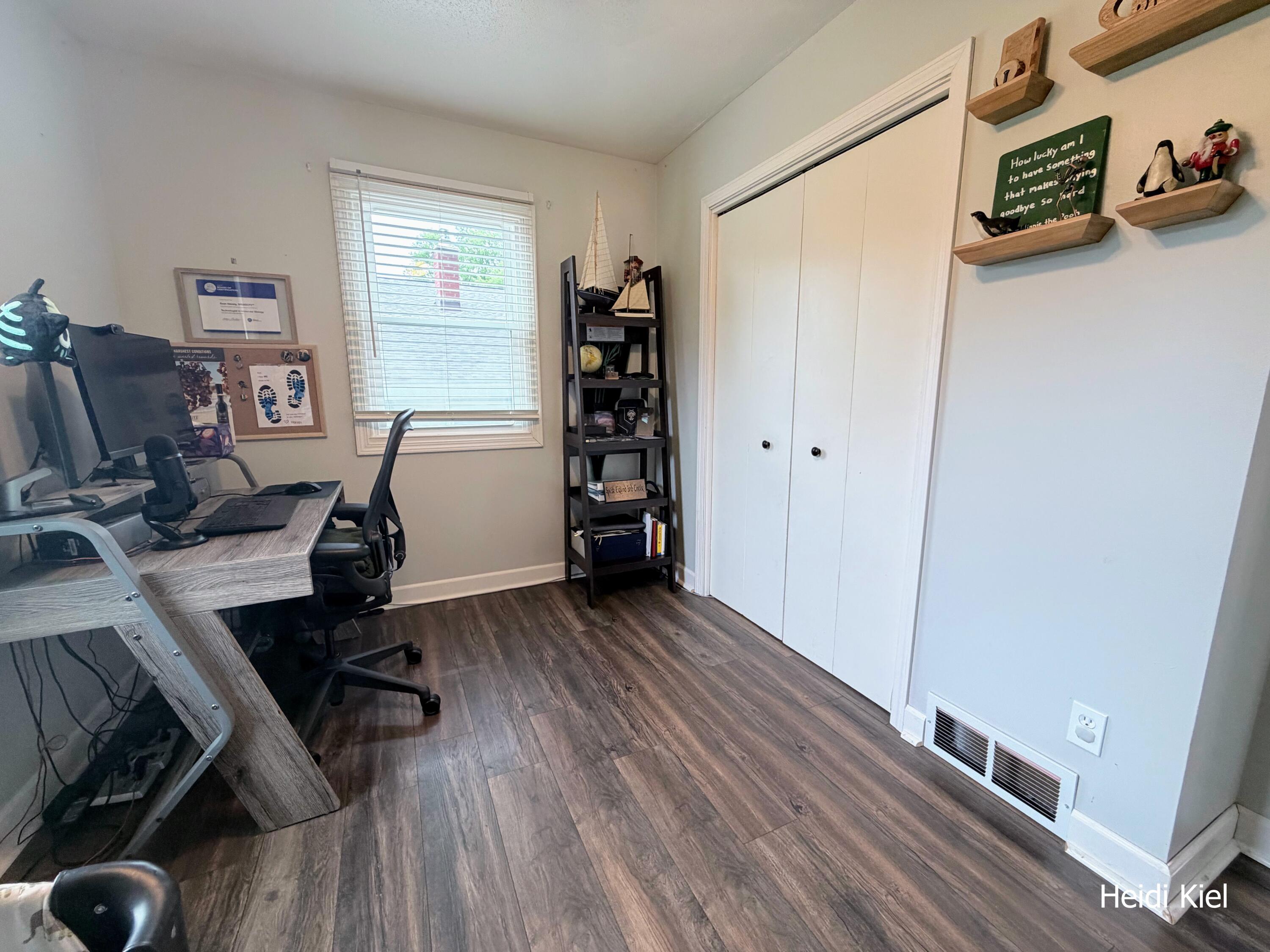 1382 Stanwood Drive NW Grand Rapids MI 49534