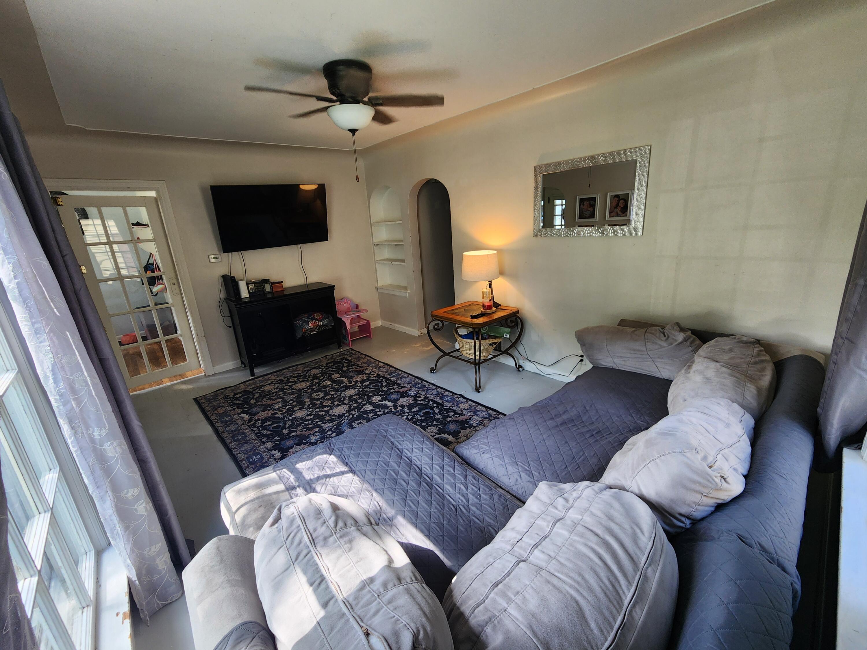 3021 Jefferson Avenue SE Grand Rapids MI 49548
