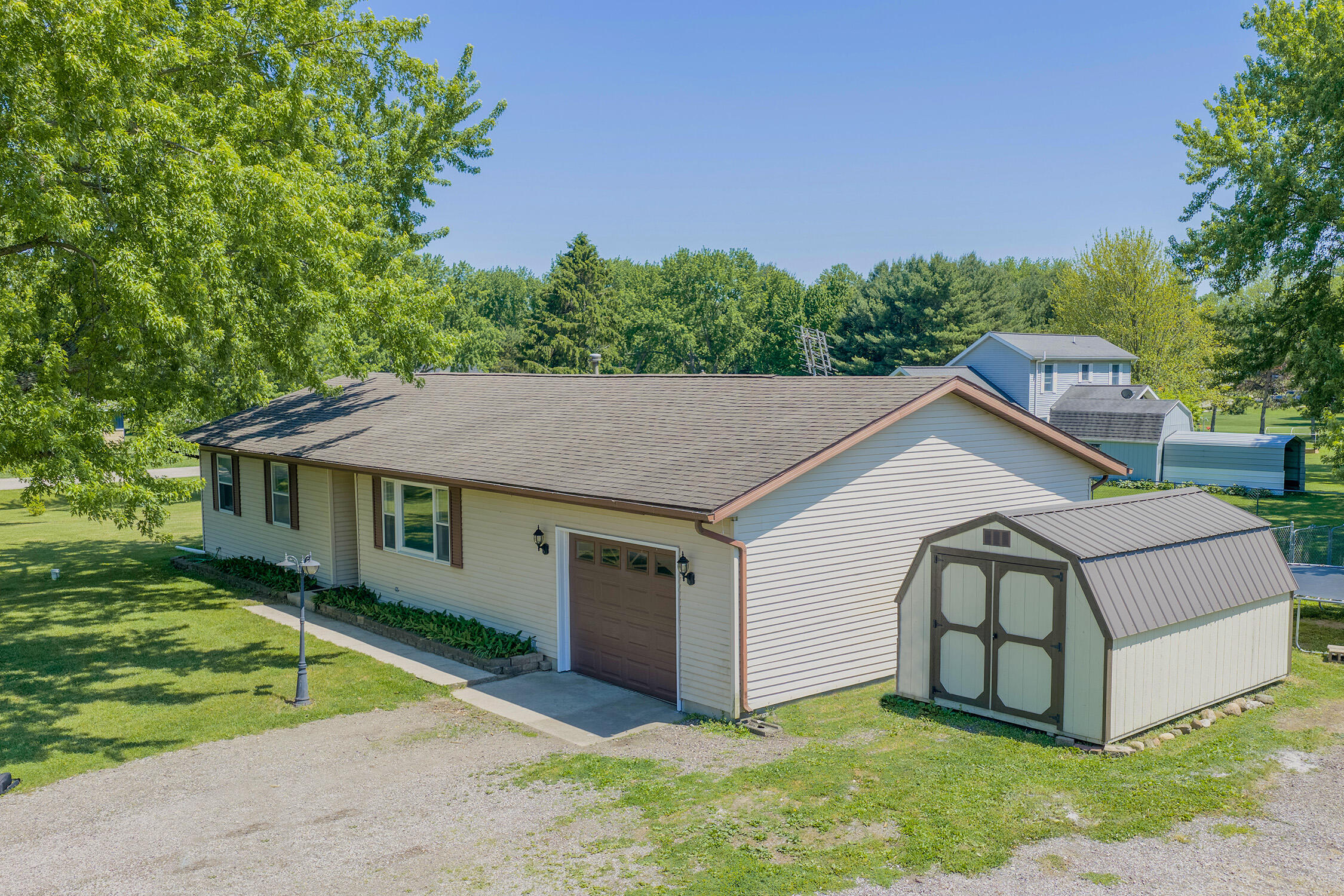 61214 Mary Lou Lane Cassopolis MI 49031