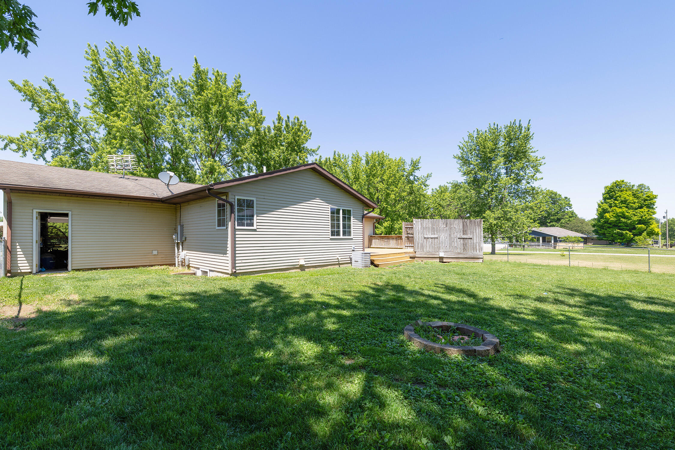 61214 Mary Lou Lane Cassopolis MI 49031