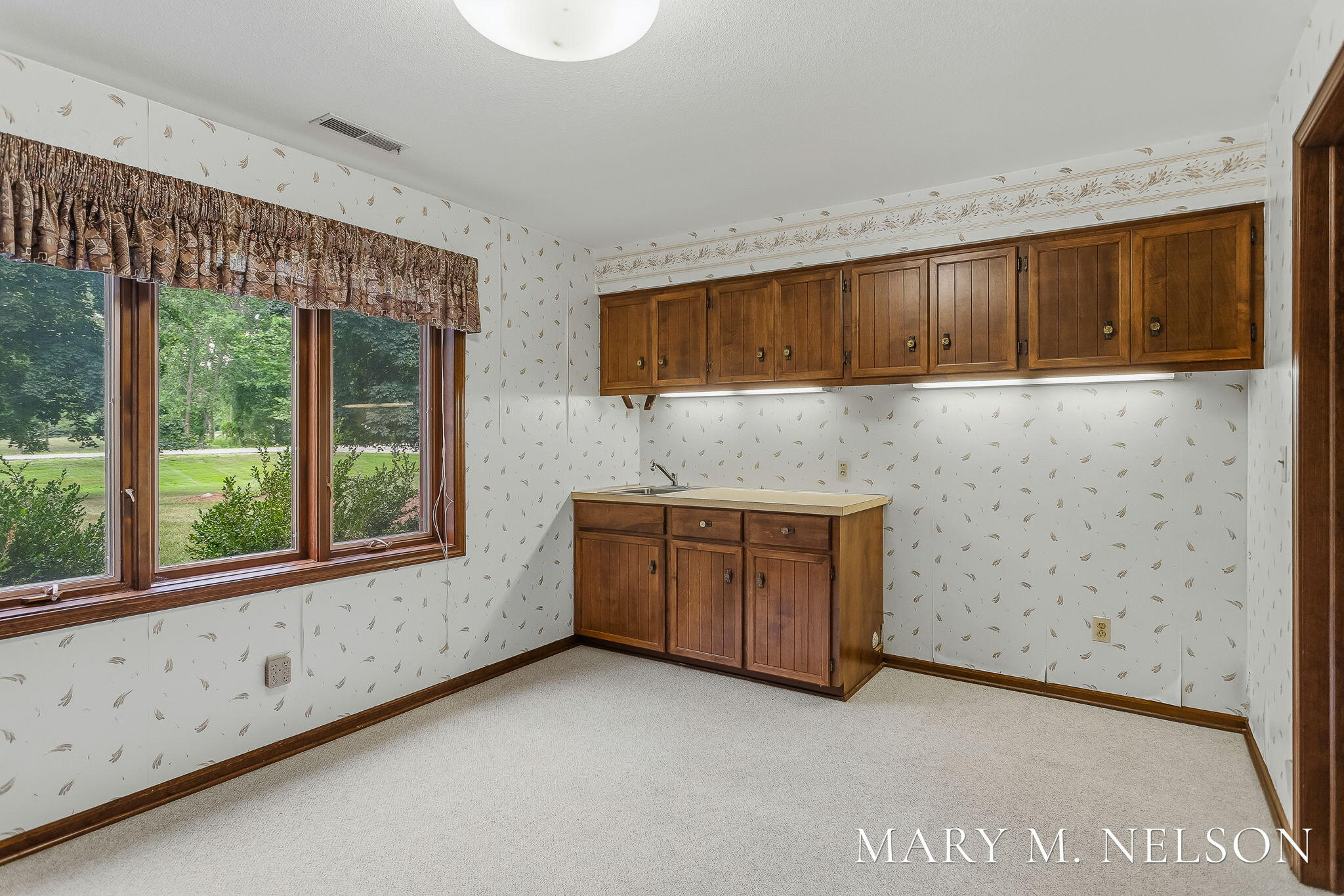 3415 Trails End Zeeland MI 49464