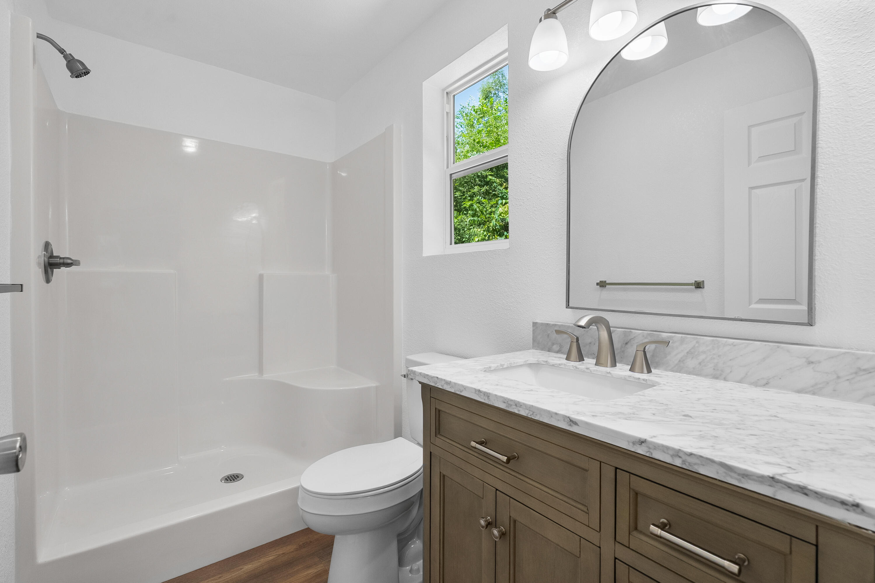 657 Azuba Avenue Kalamazoo MI 49048