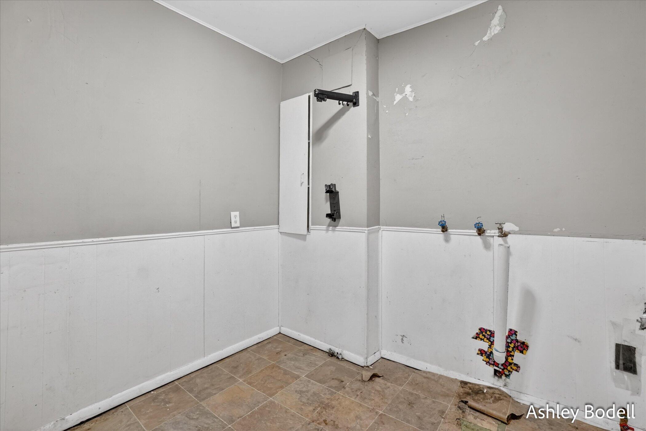 9615 10 Mile Road NE Rockford MI 49341