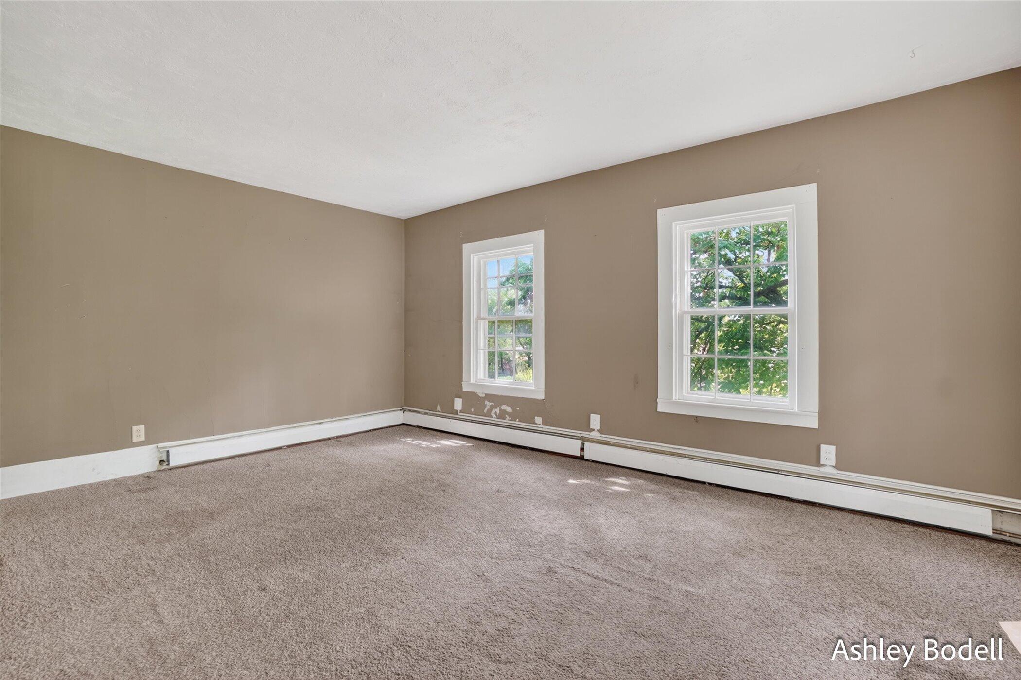 9615 10 Mile Road NE Rockford MI 49341