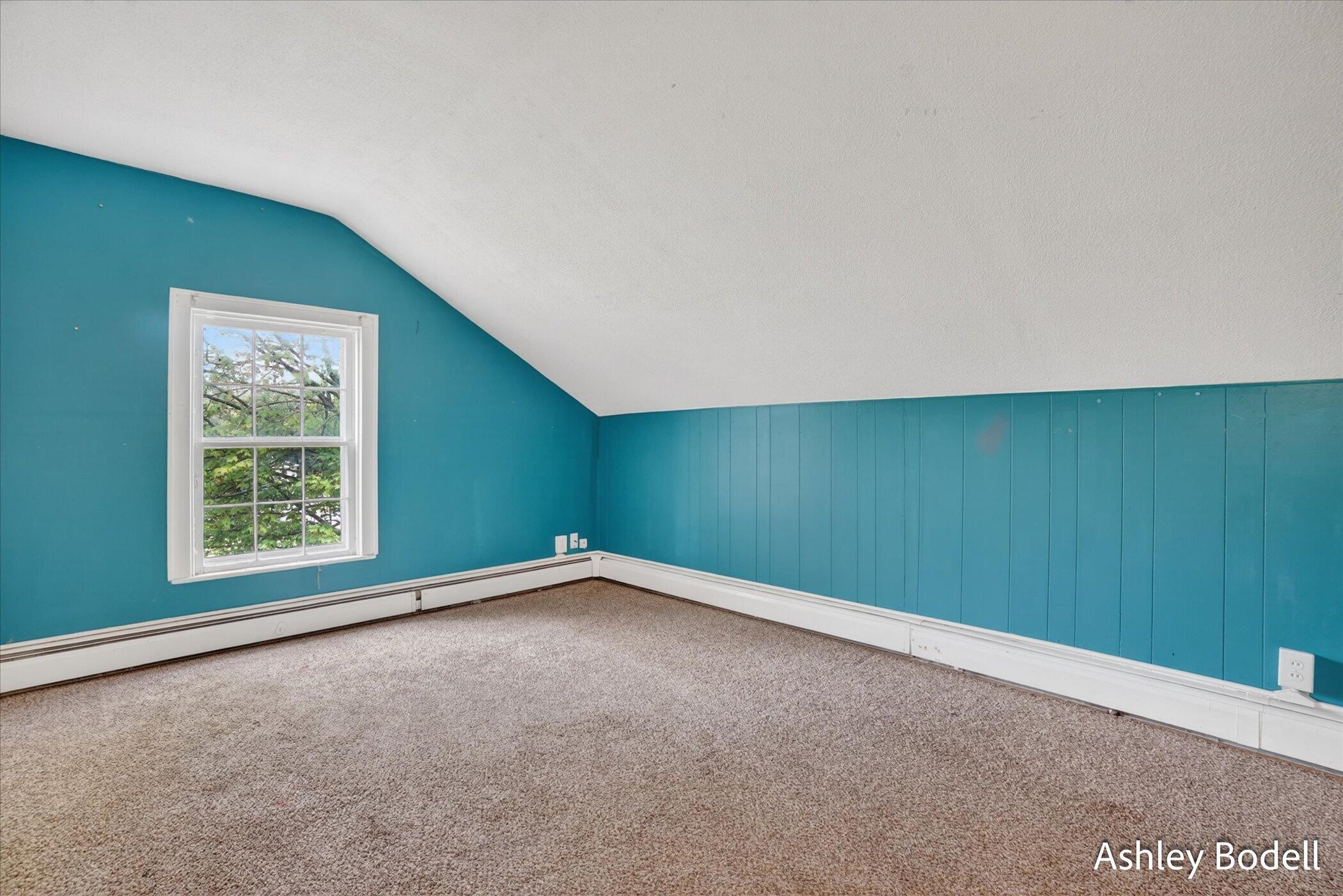 9615 10 Mile Road NE Rockford MI 49341