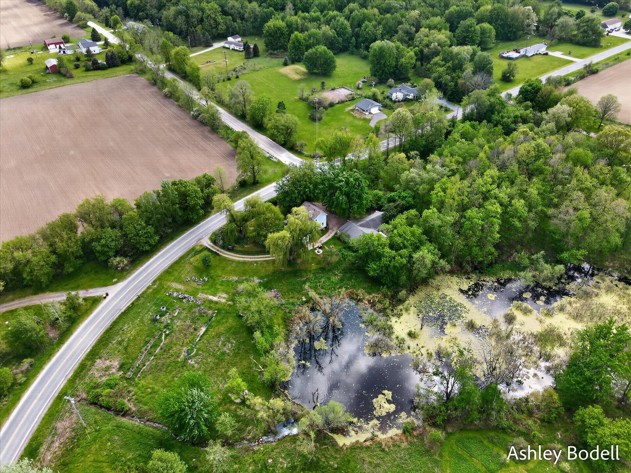 9615 10 Mile Road NE Rockford MI 49341