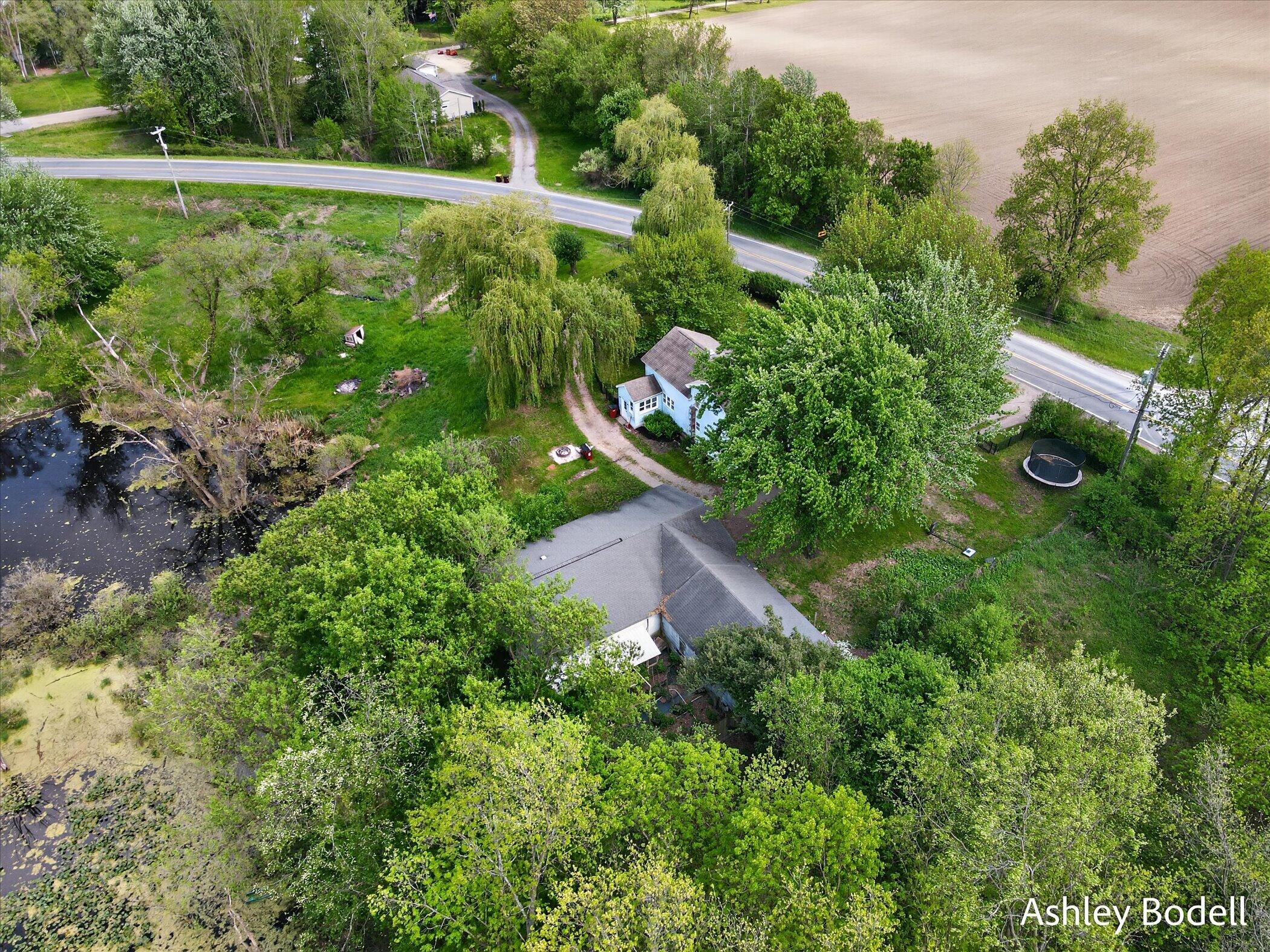 9615 10 Mile Road NE Rockford MI 49341