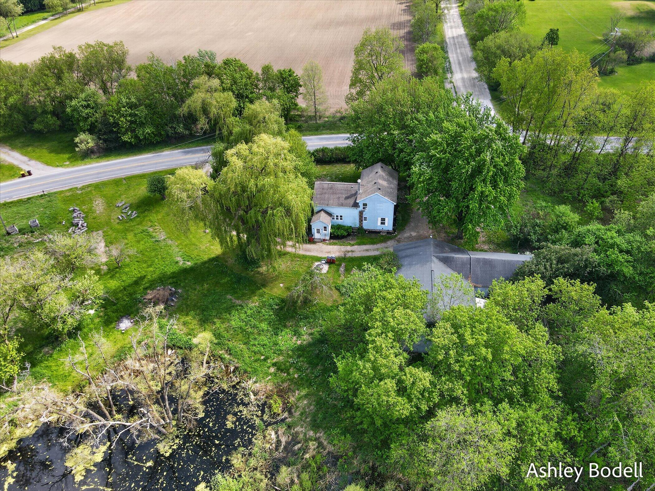 9615 10 Mile Road NE Rockford MI 49341