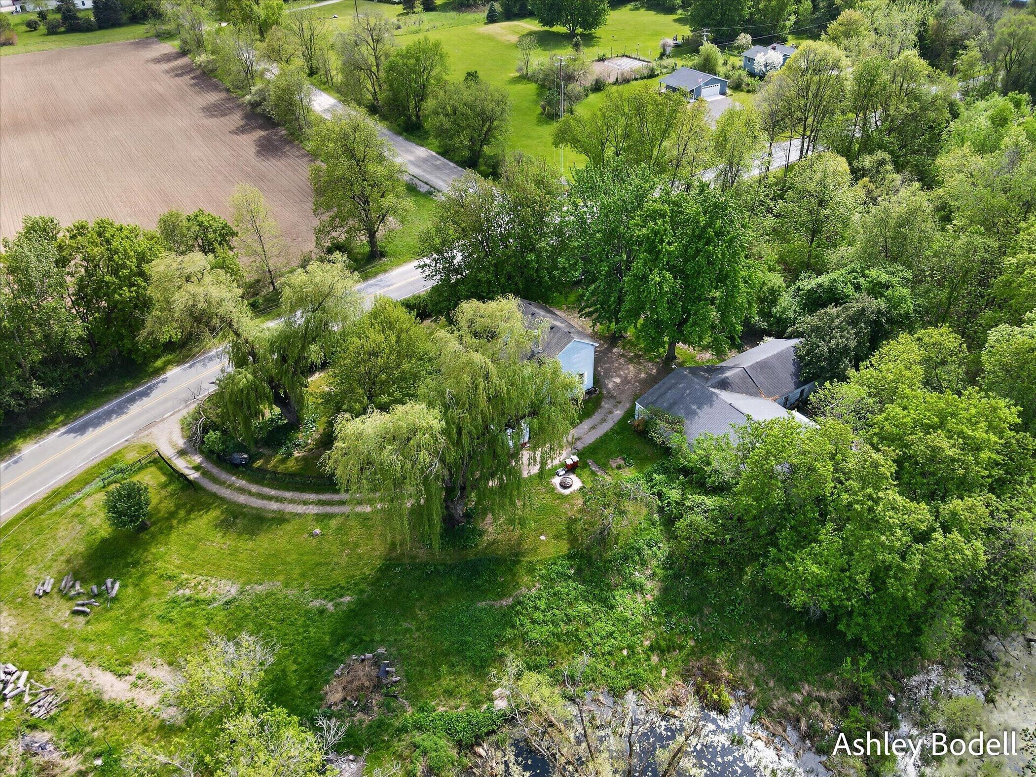 9615 10 Mile Road NE Rockford MI 49341
