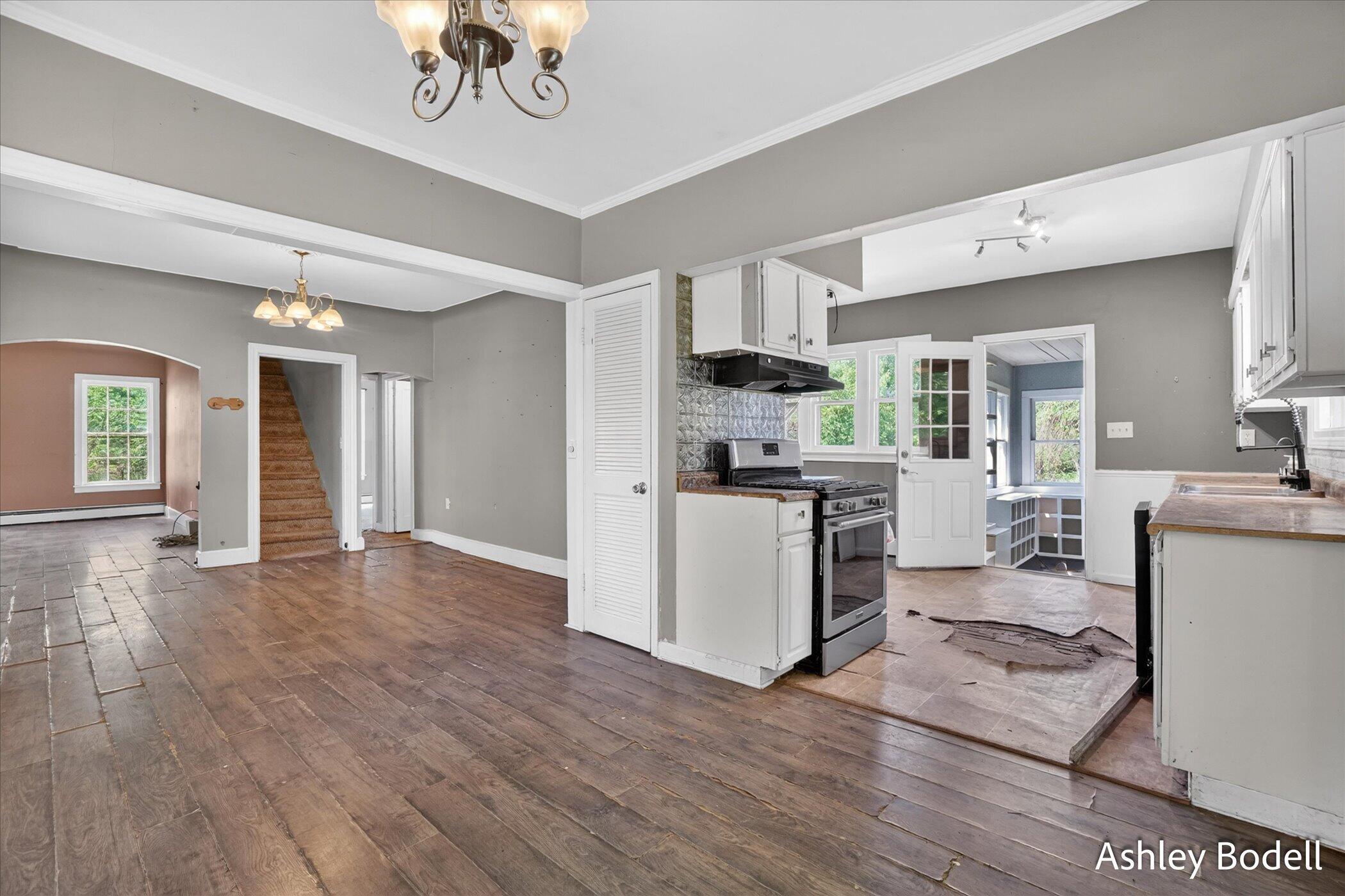 9615 10 Mile Road NE Rockford MI 49341