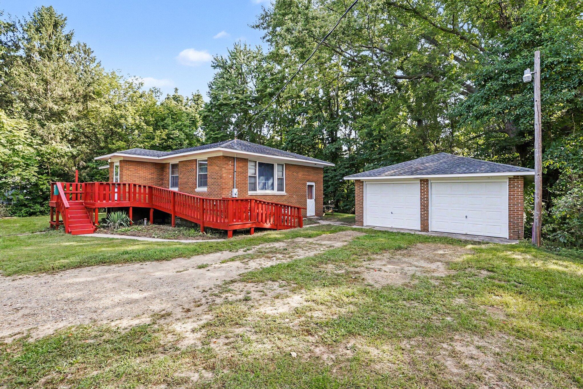 6221 Pierce Street Coloma MI 49038