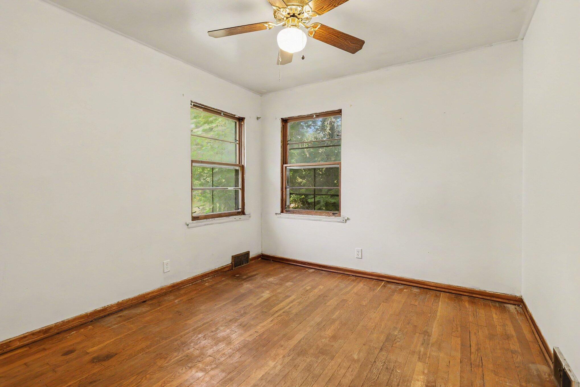 6221 Pierce Street Coloma MI 49038