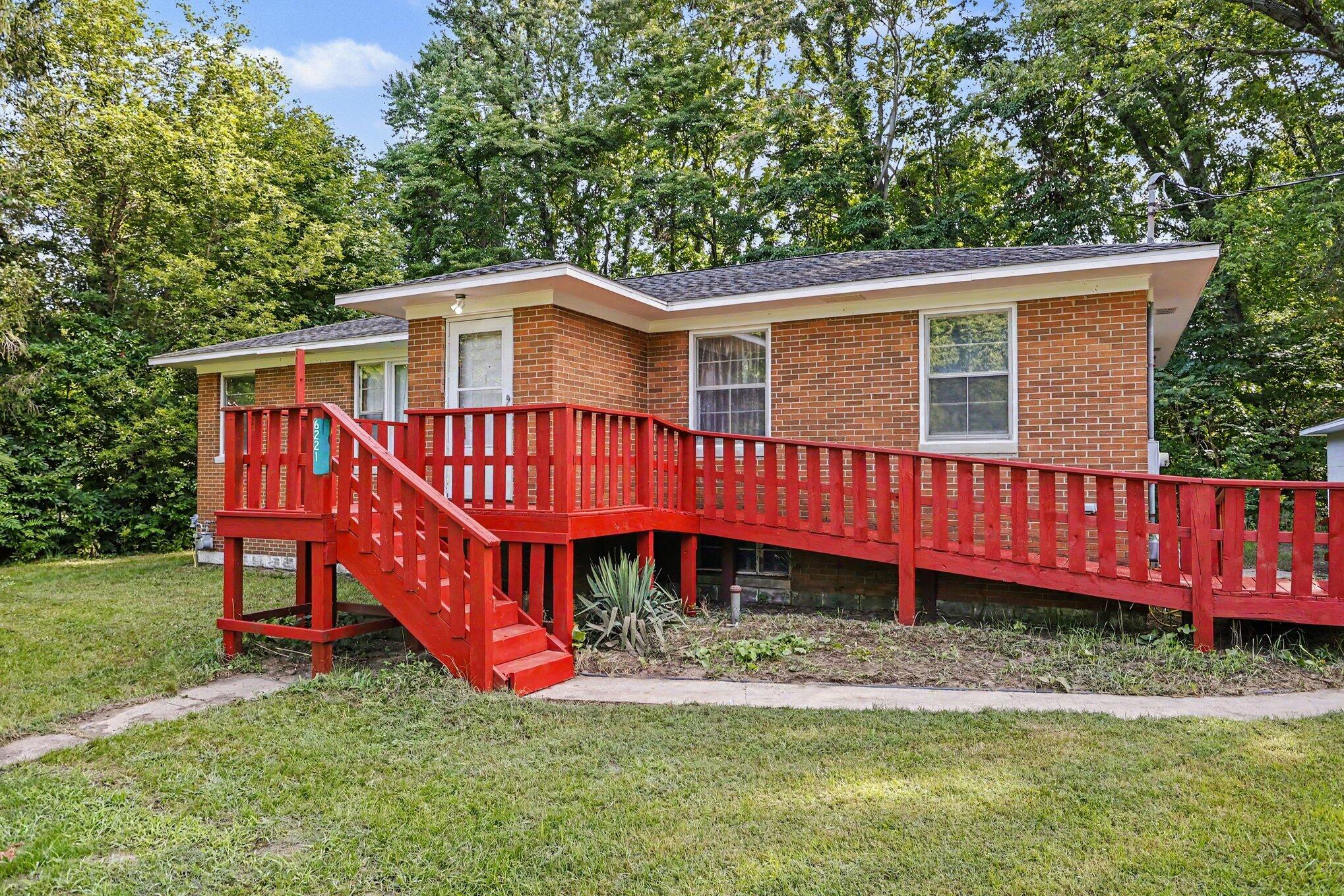 6221 Pierce Street Coloma MI 49038