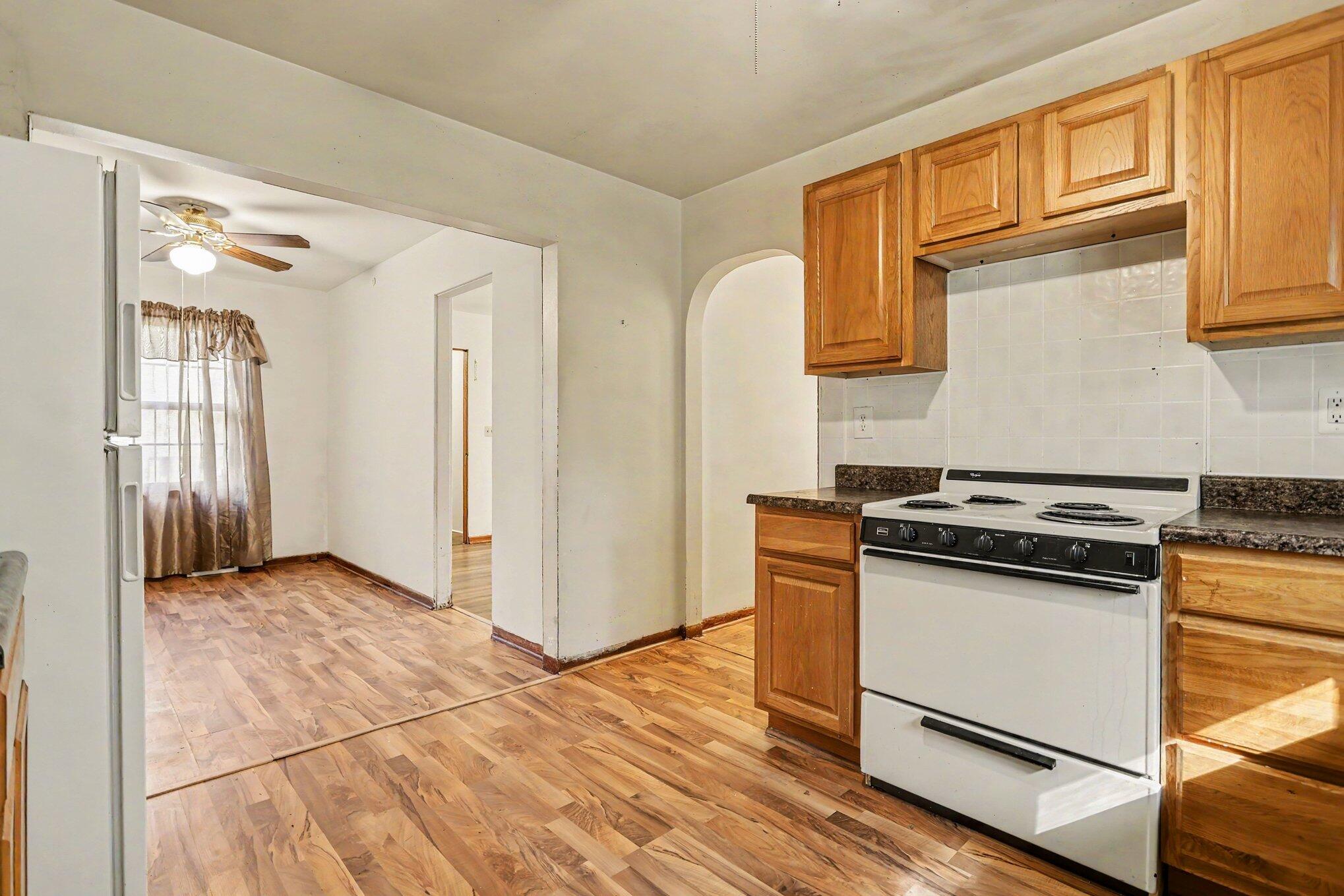 6221 Pierce Street Coloma MI 49038
