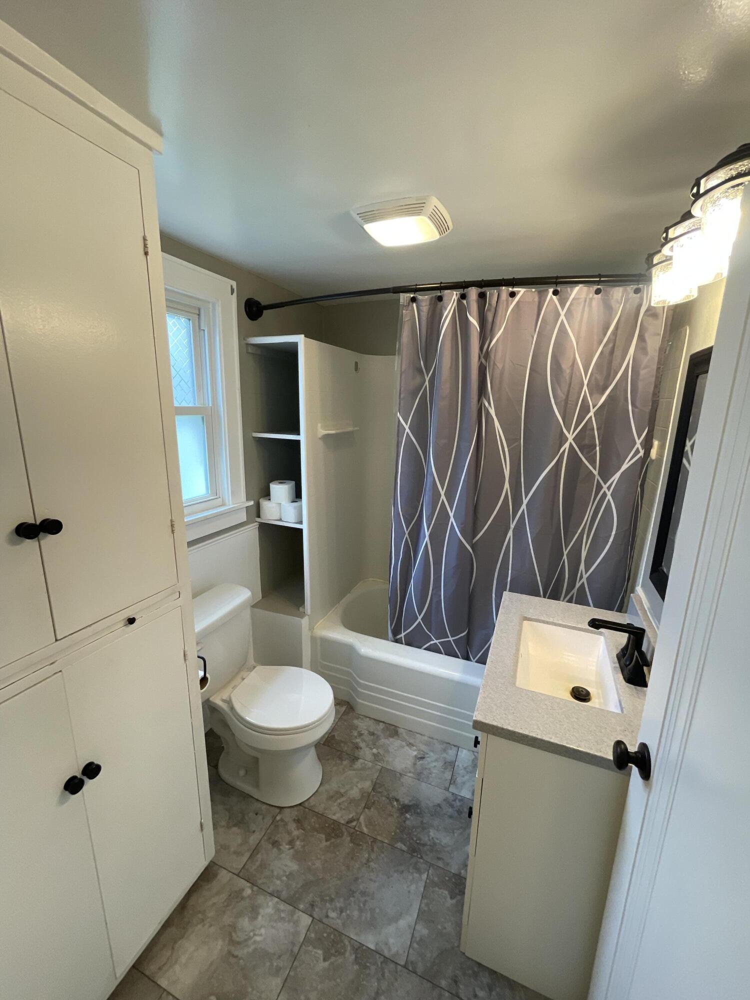 3817 S Rose Street Kalamazoo MI 49001