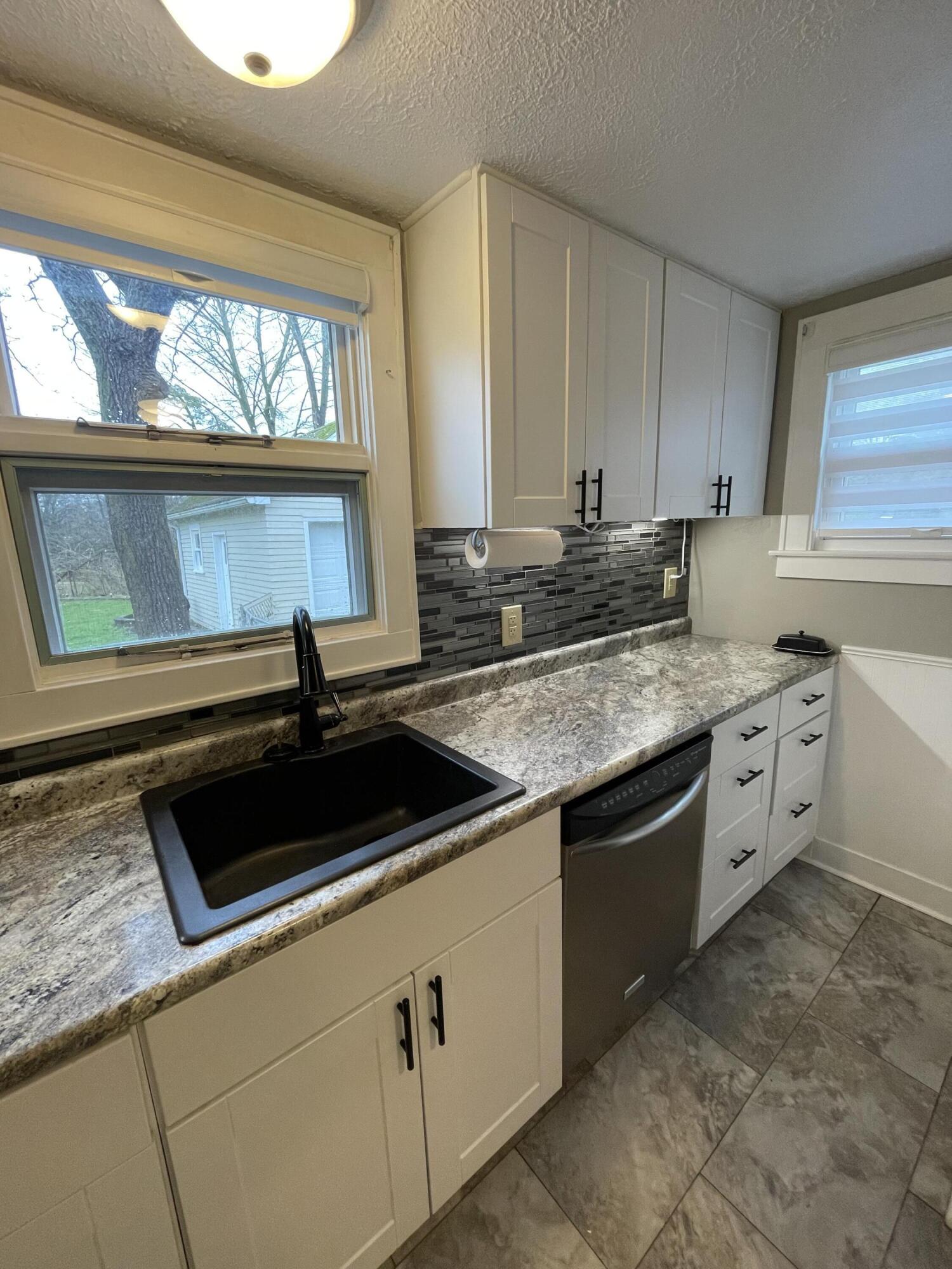 3817 S Rose Street Kalamazoo MI 49001