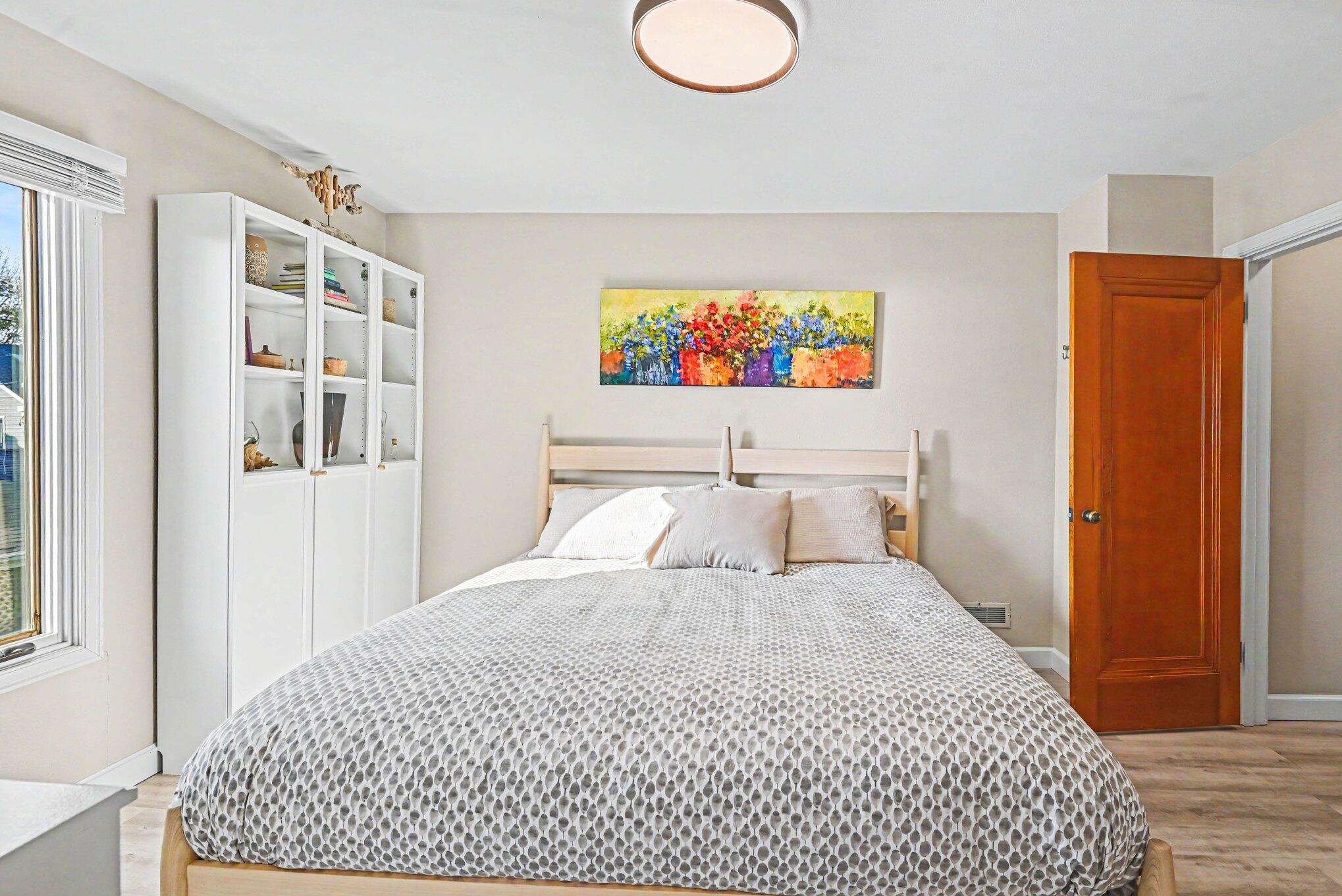 81 Clinton Street South Haven MI 49090