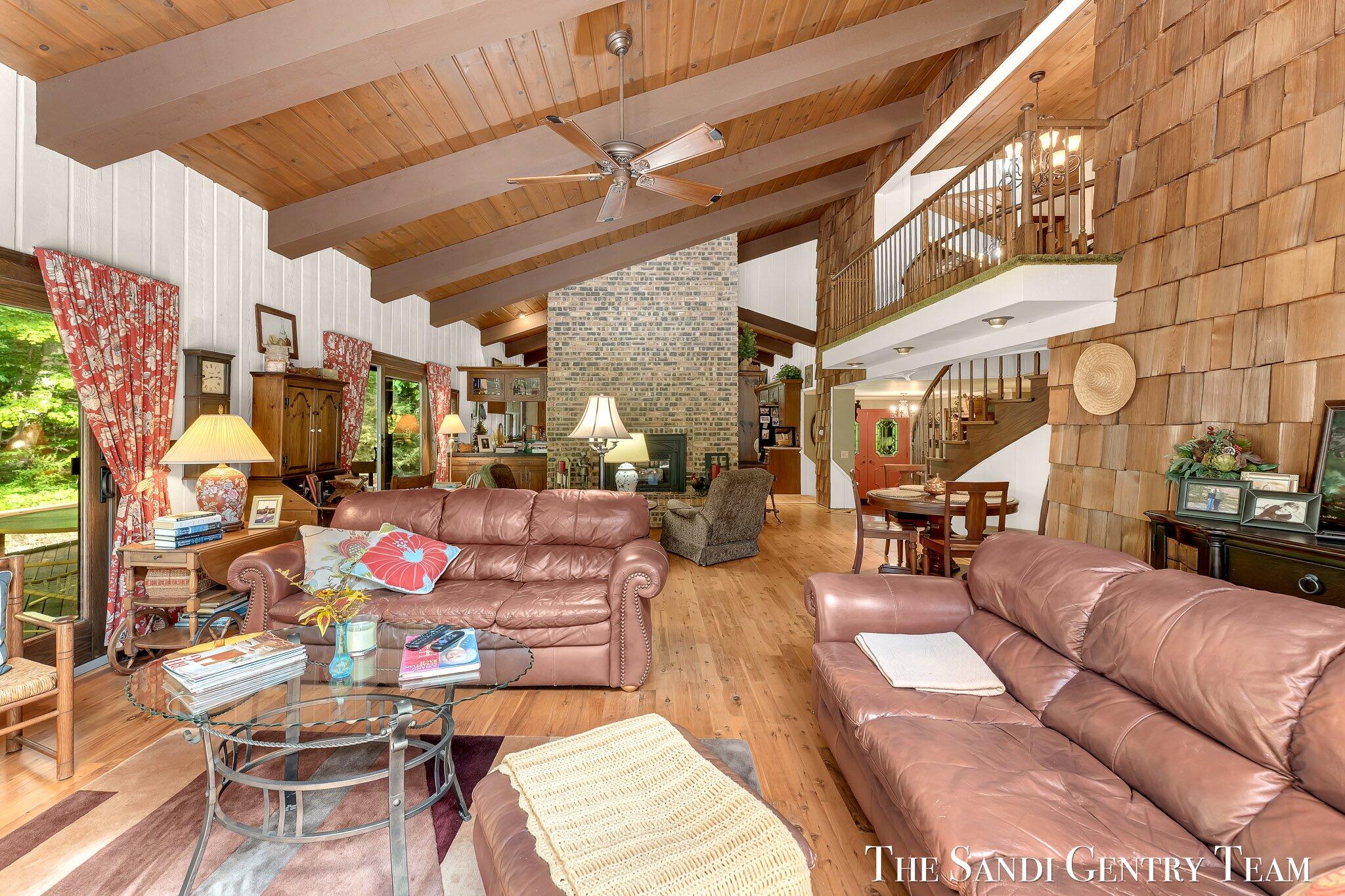 12879 Lakeshore Drive Grand Haven MI 49417