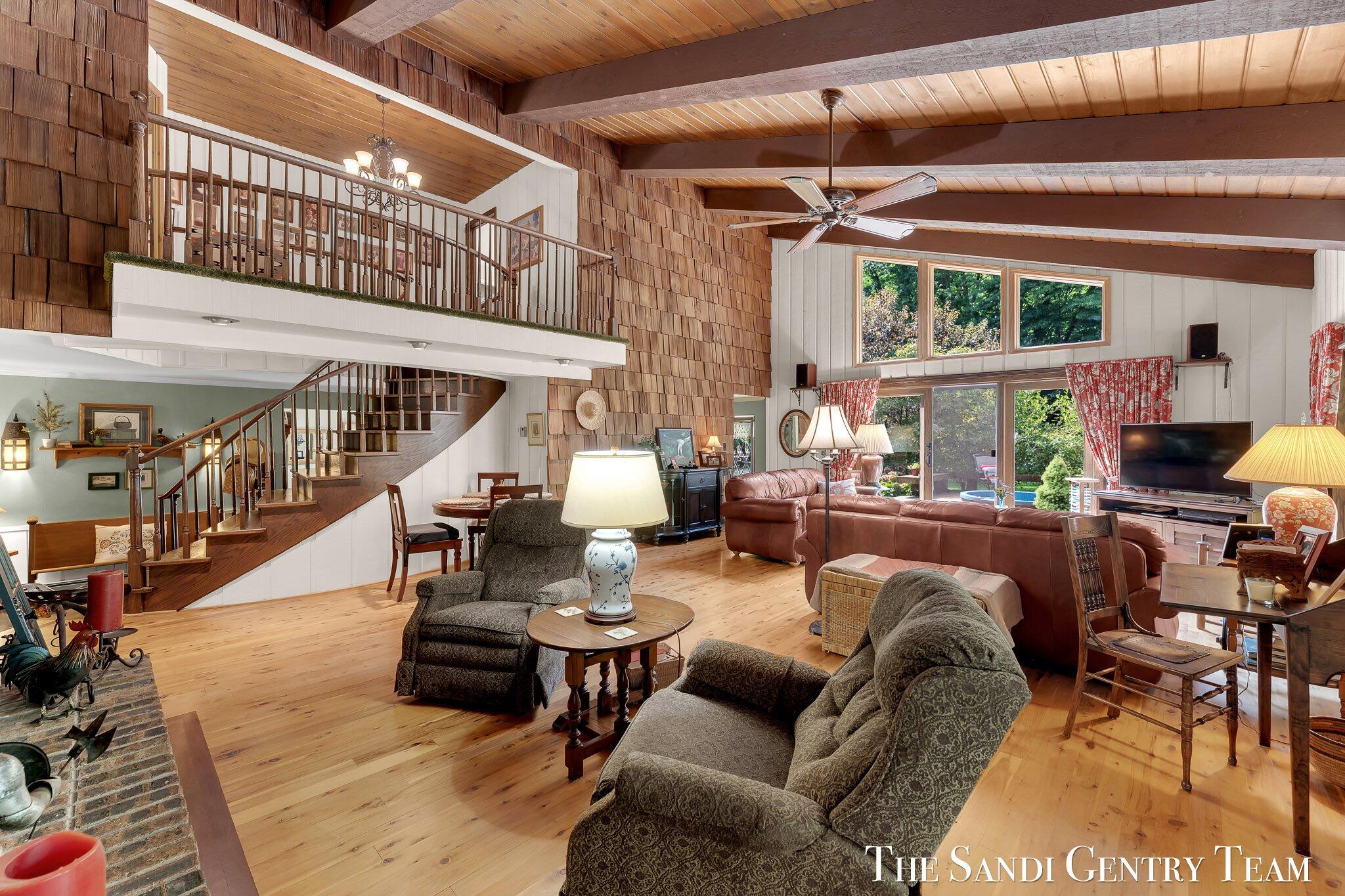 12879 Lakeshore Drive Grand Haven MI 49417