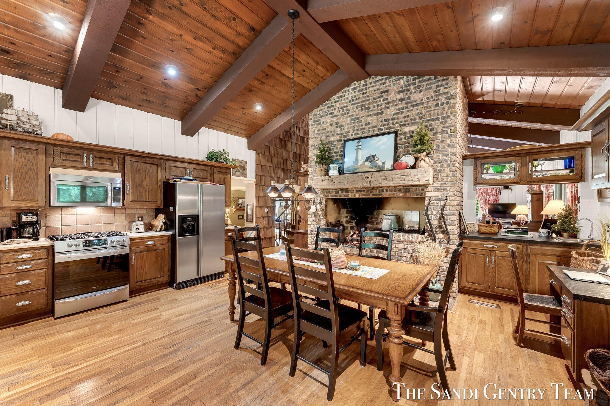 12879 Lakeshore Drive Grand Haven MI 49417