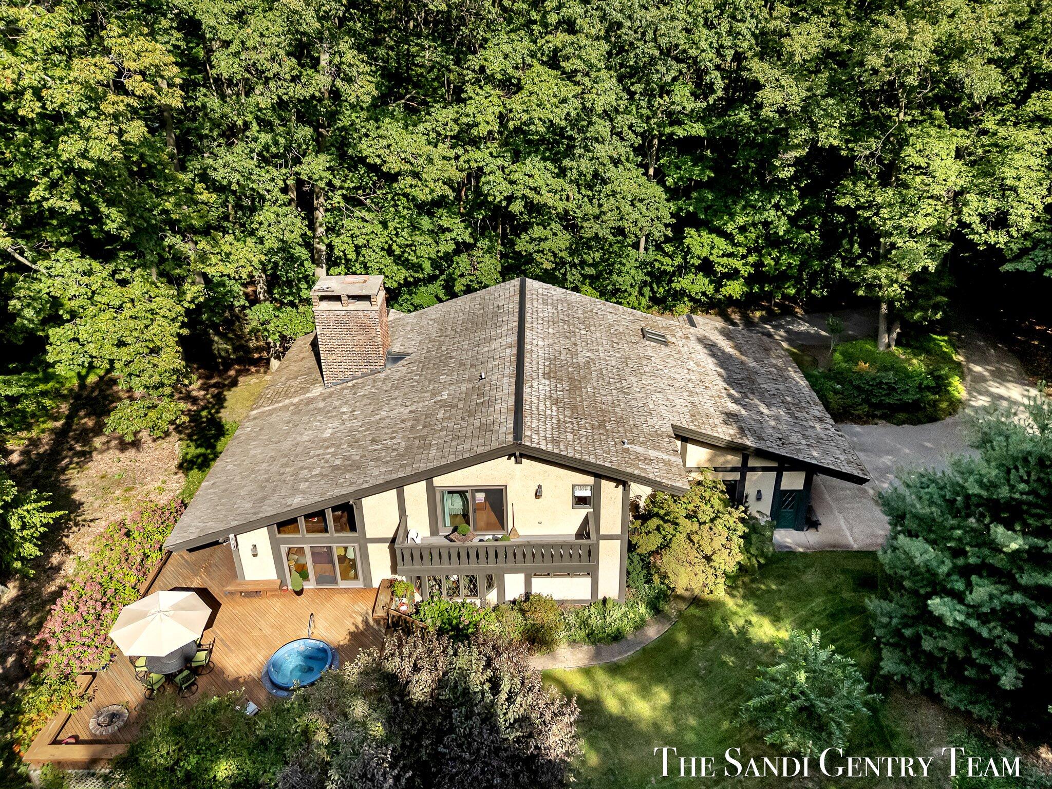 12879 Lakeshore Drive Grand Haven MI 49417