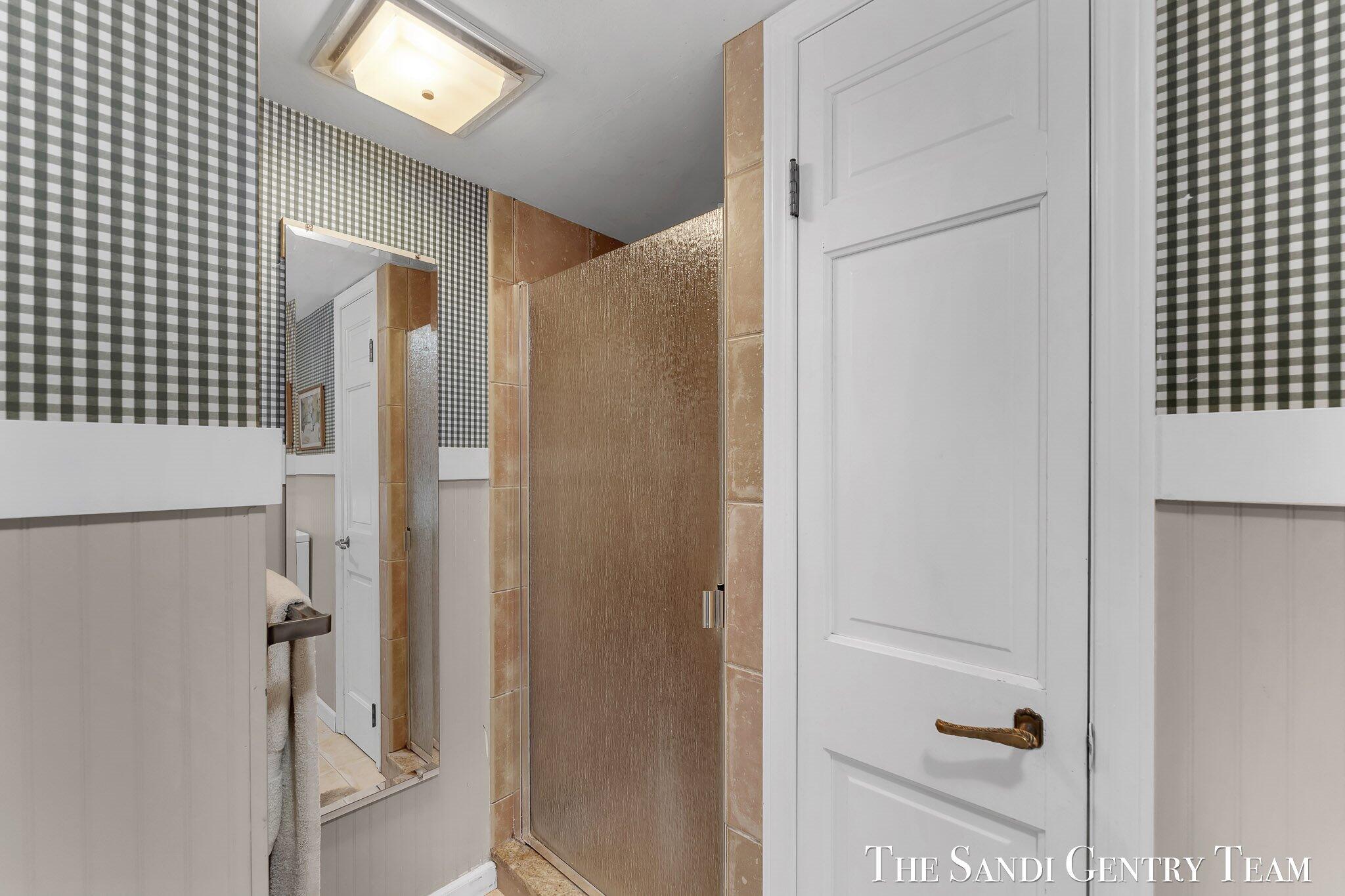 12879 Lakeshore Drive Grand Haven MI 49417