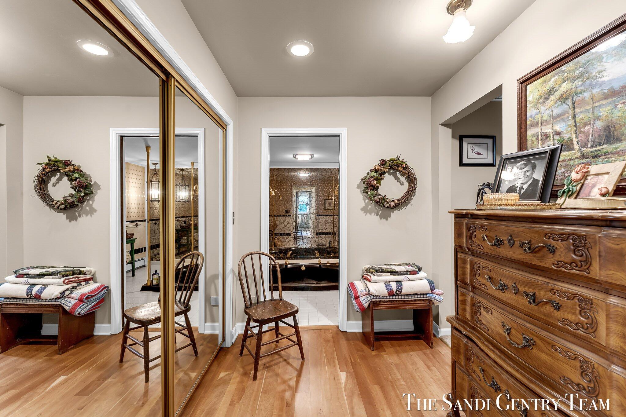 12879 Lakeshore Drive Grand Haven MI 49417