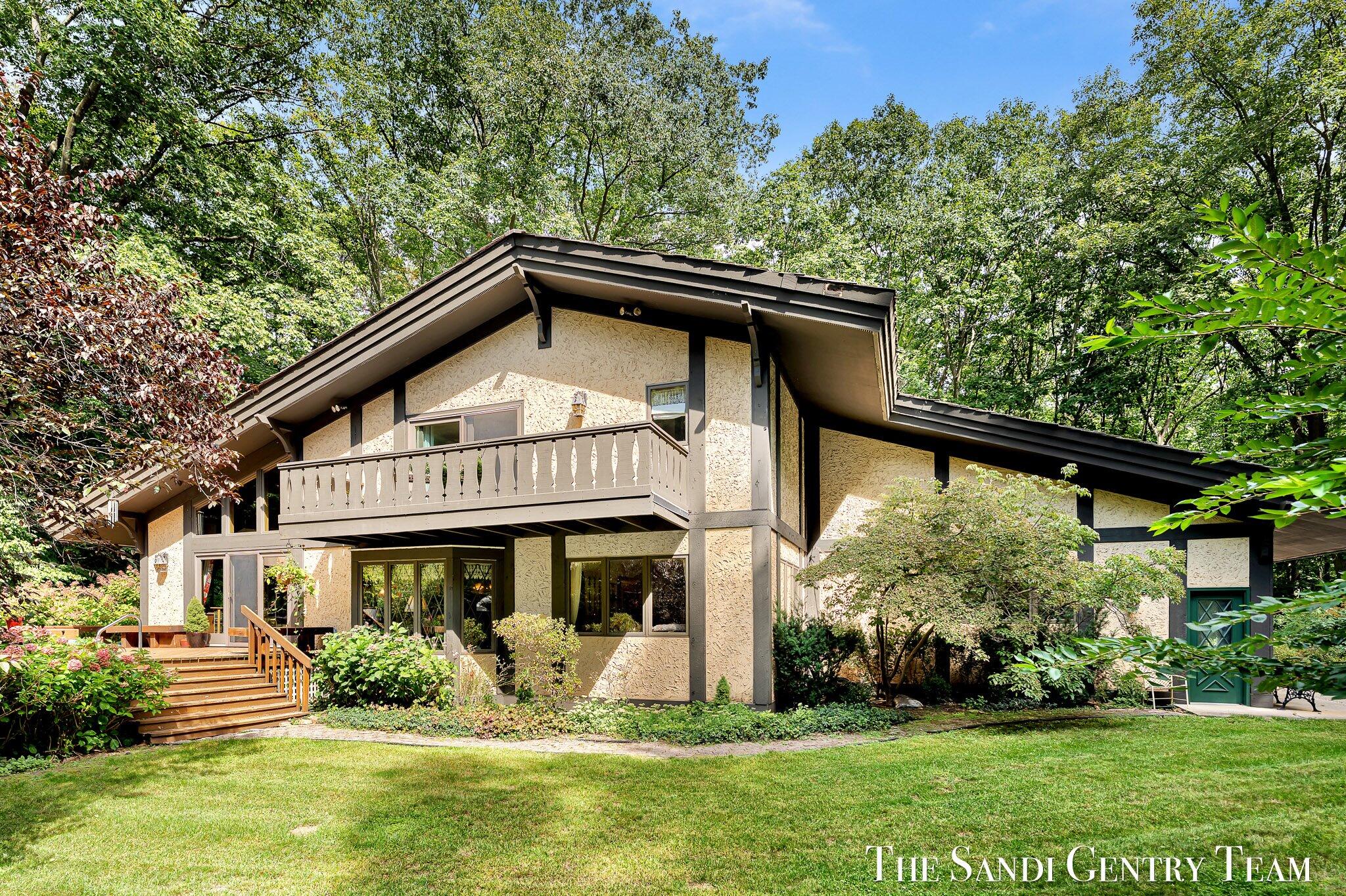 12879 Lakeshore Drive Grand Haven MI 49417