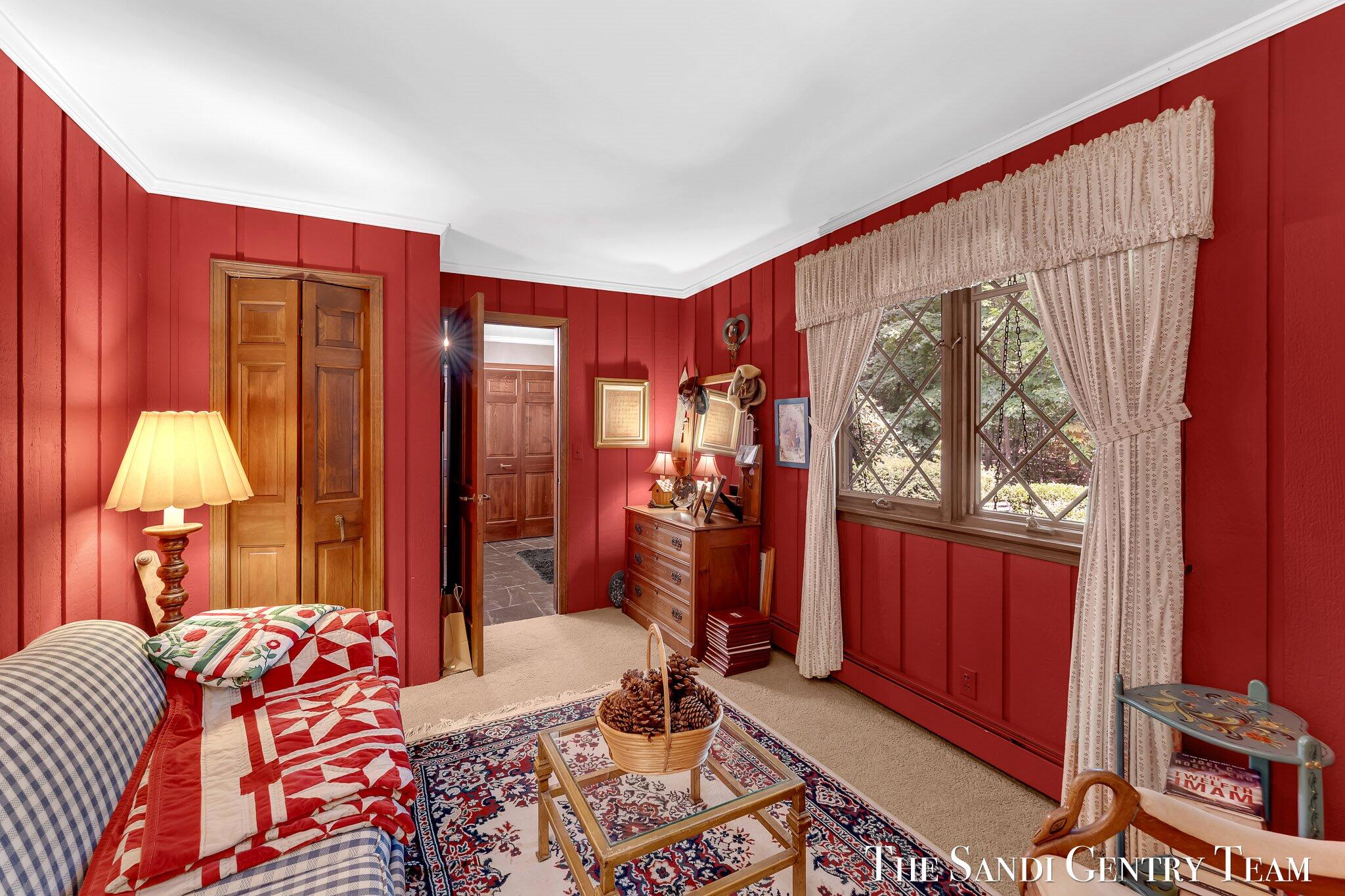 12879 Lakeshore Drive Grand Haven MI 49417