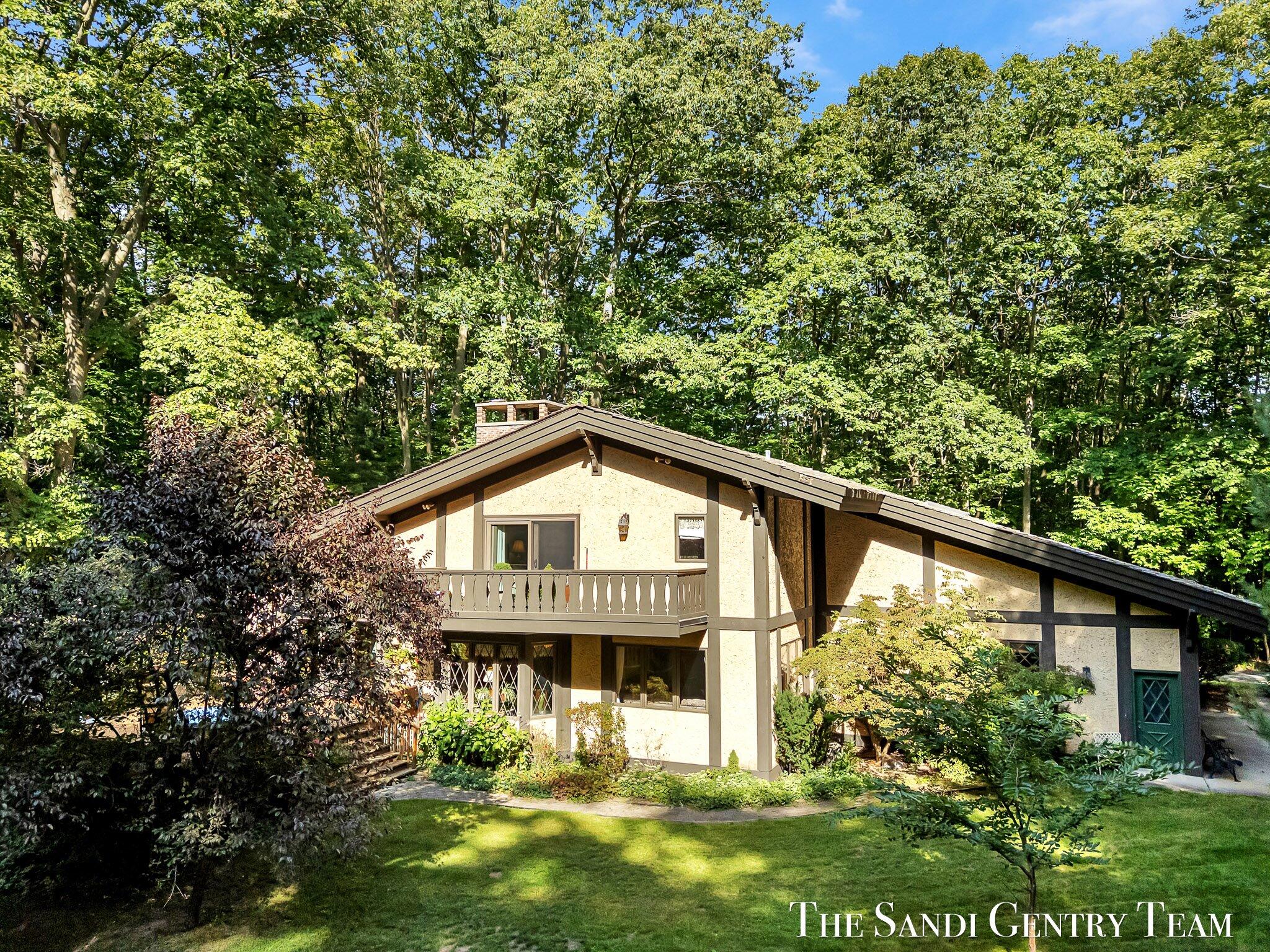 12879 Lakeshore Drive Grand Haven MI 49417