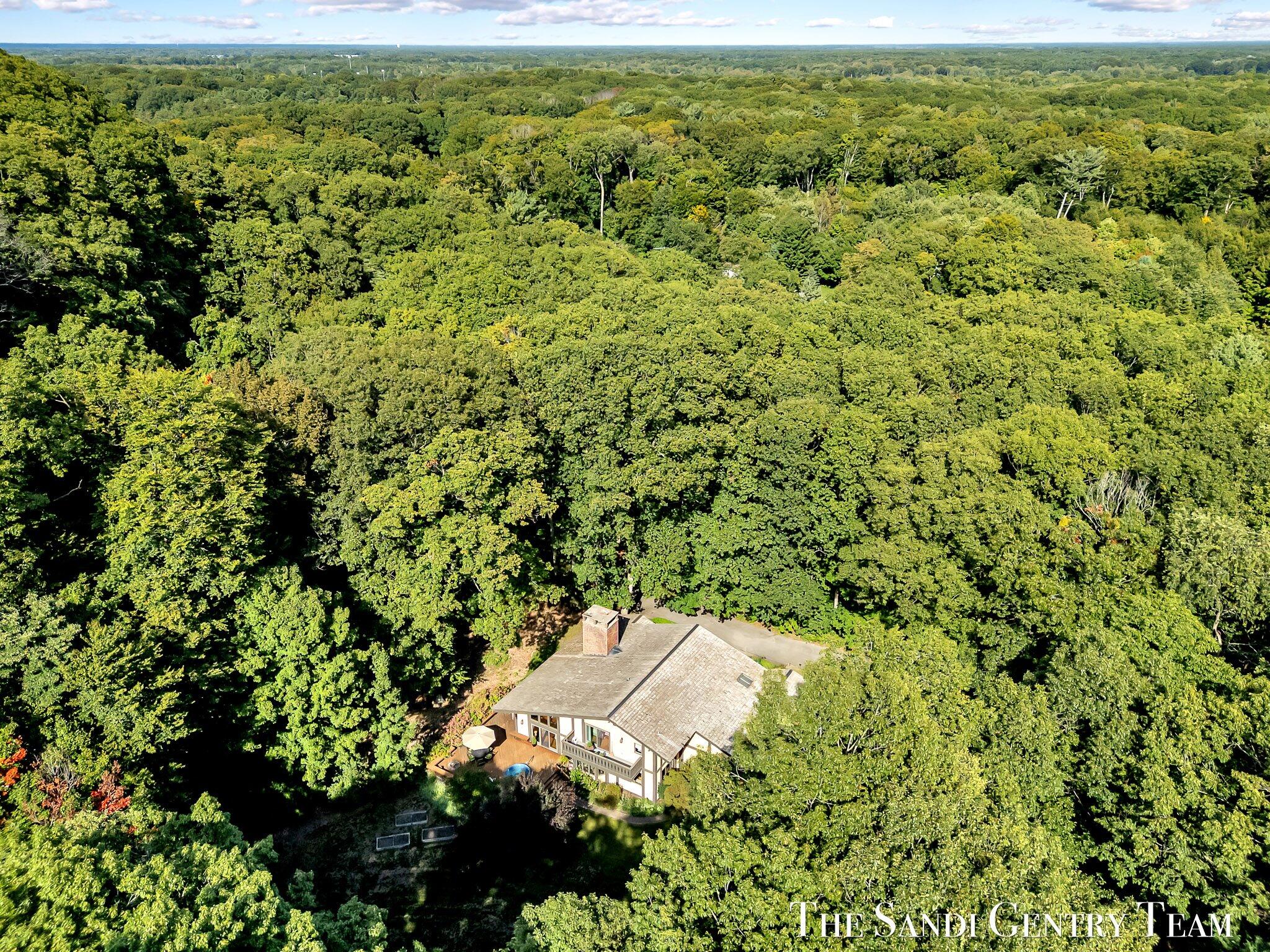 12879 Lakeshore Drive Grand Haven MI 49417