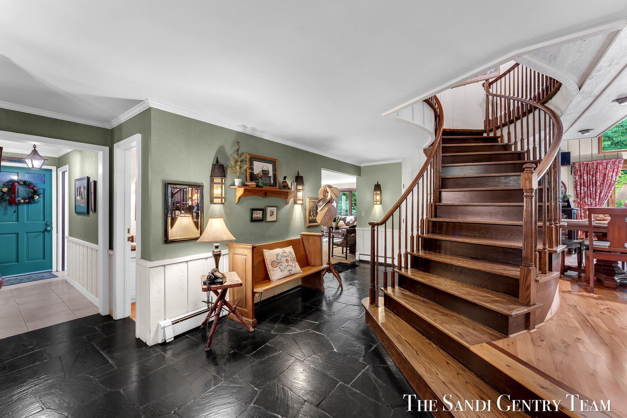 12879 Lakeshore Drive Grand Haven MI 49417