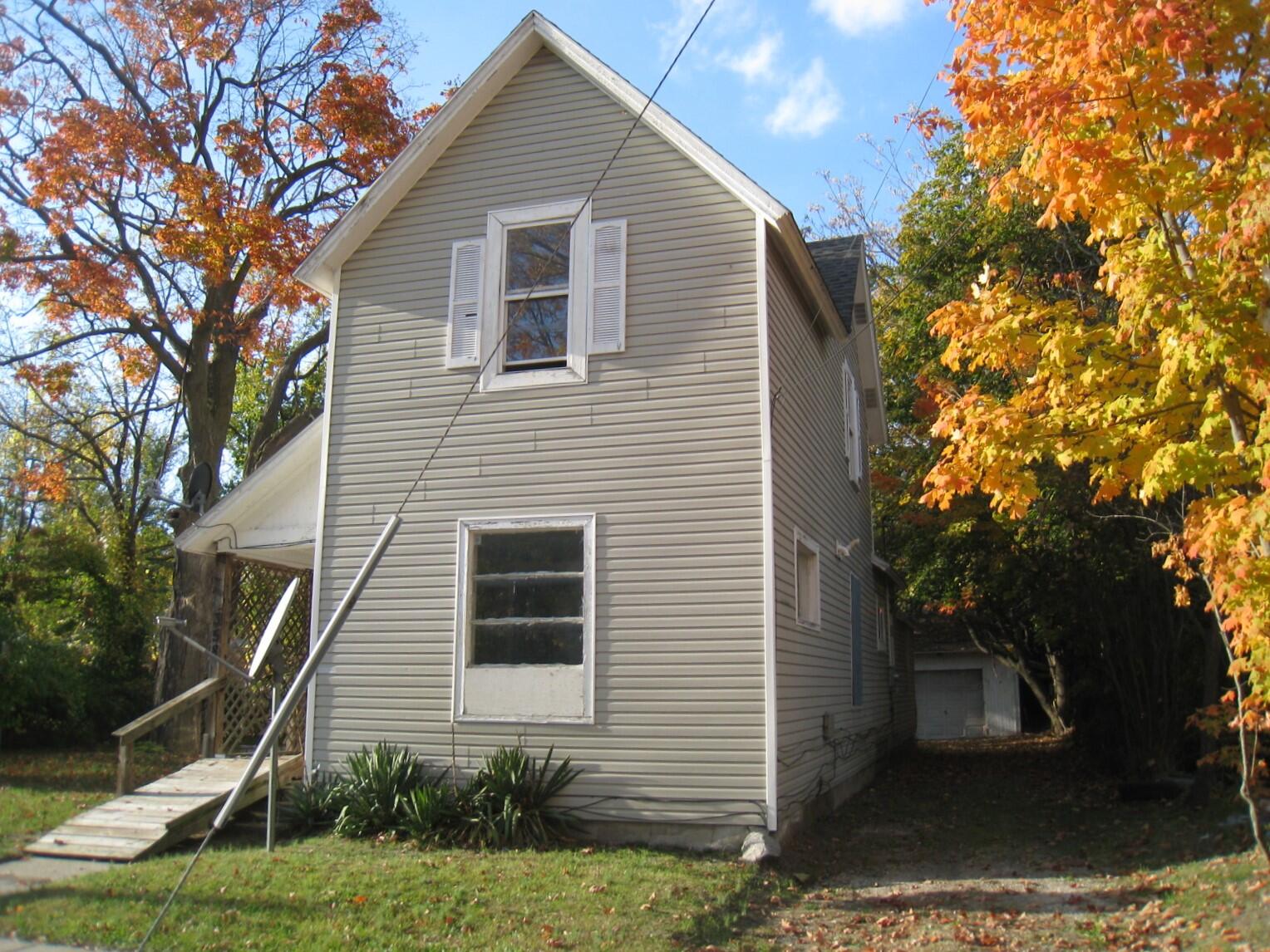 358 Bauer Avenue Muskegon MI 49442