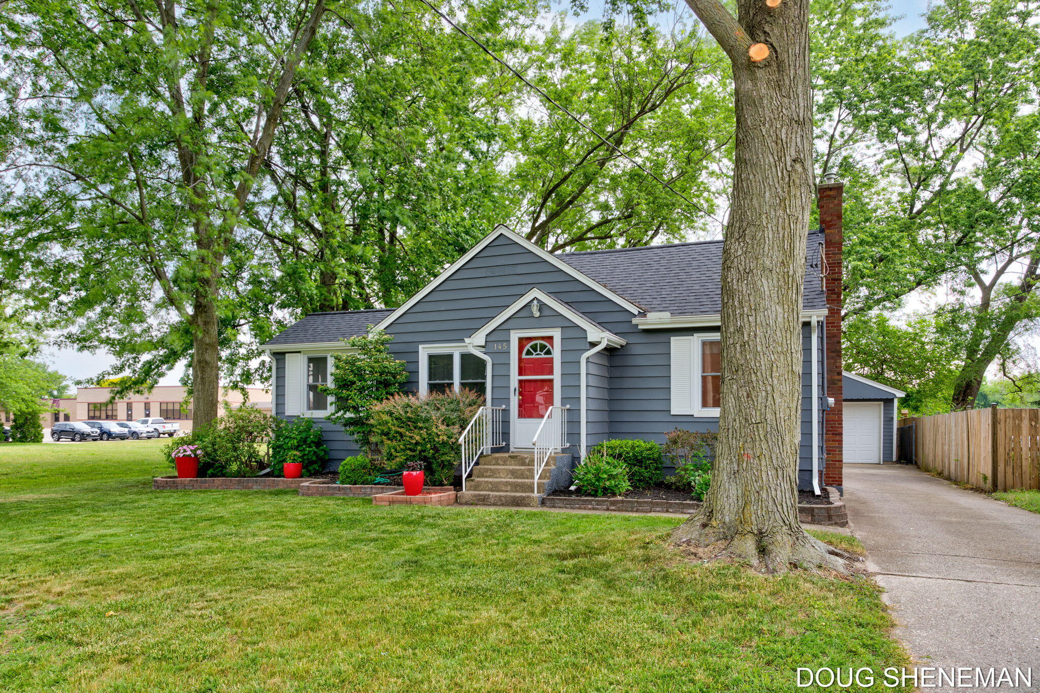 145 W Roosevelt Avenue Zeeland MI 49464