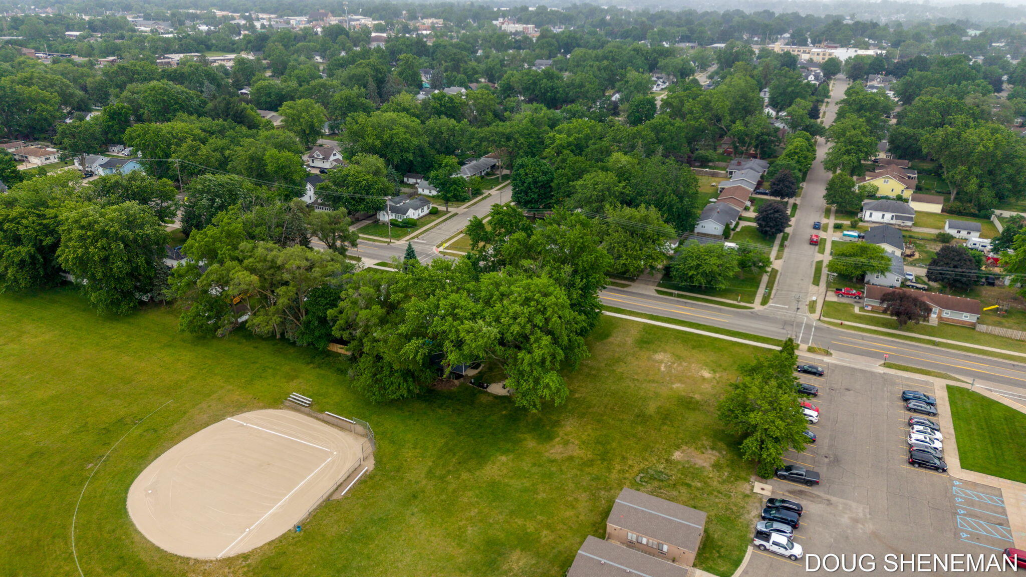 145 W Roosevelt Avenue Zeeland MI 49464