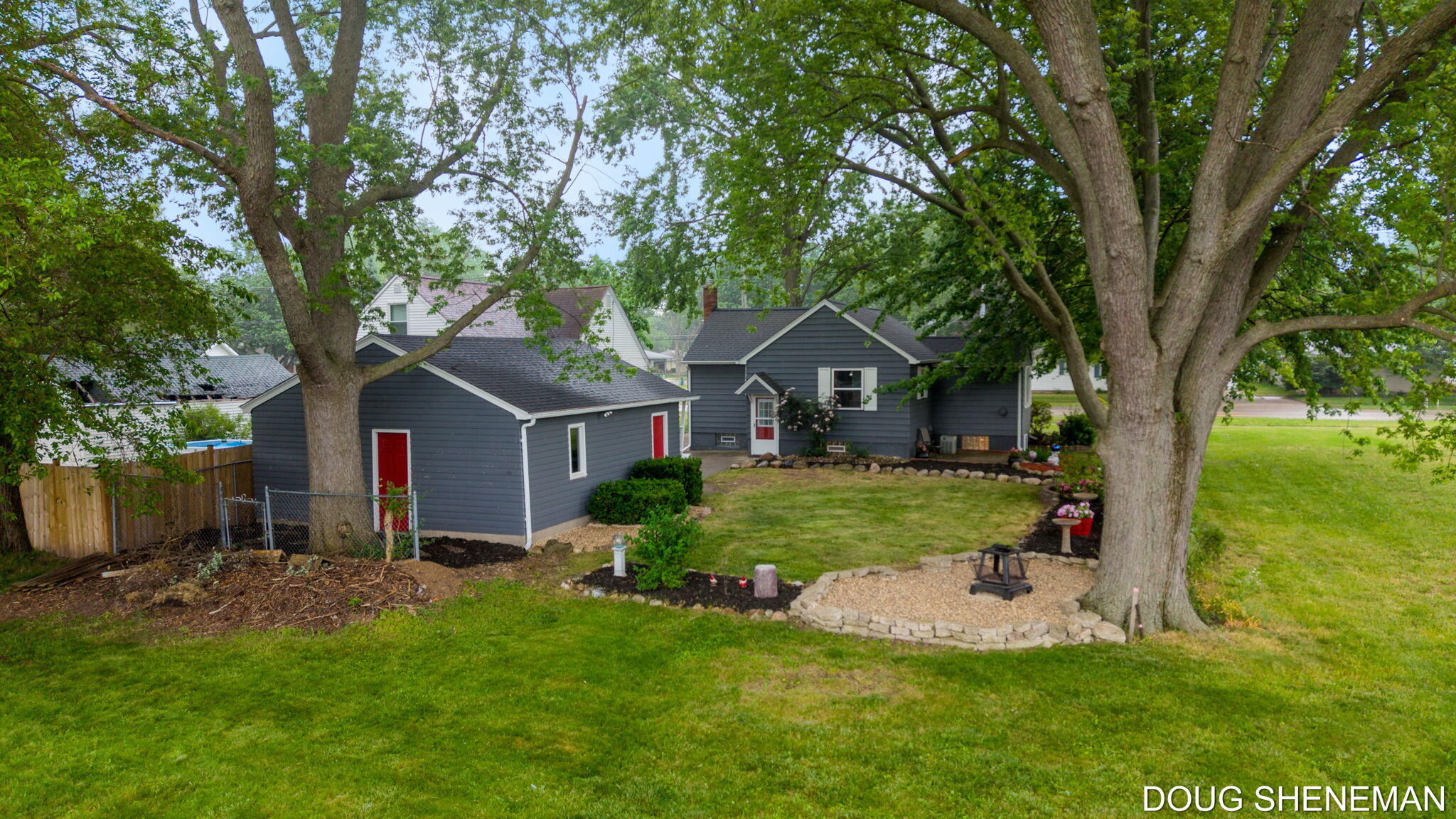 145 W Roosevelt Avenue Zeeland MI 49464