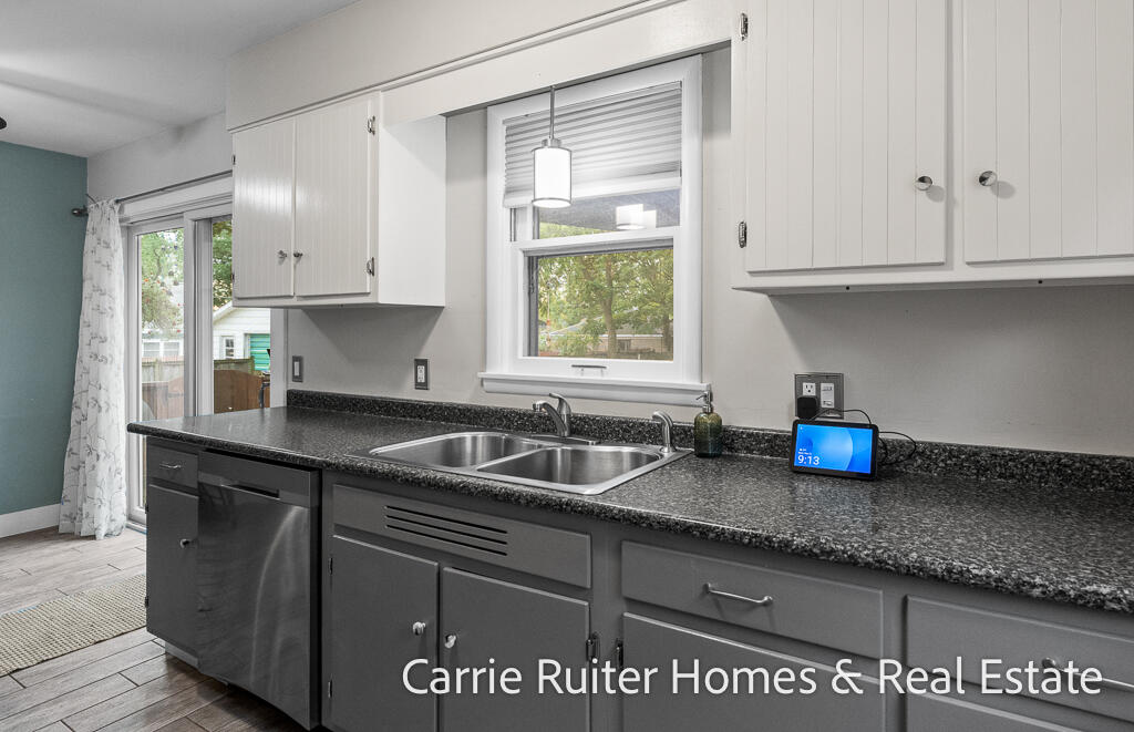 306 Orchard Avenue Grand Haven MI 49417