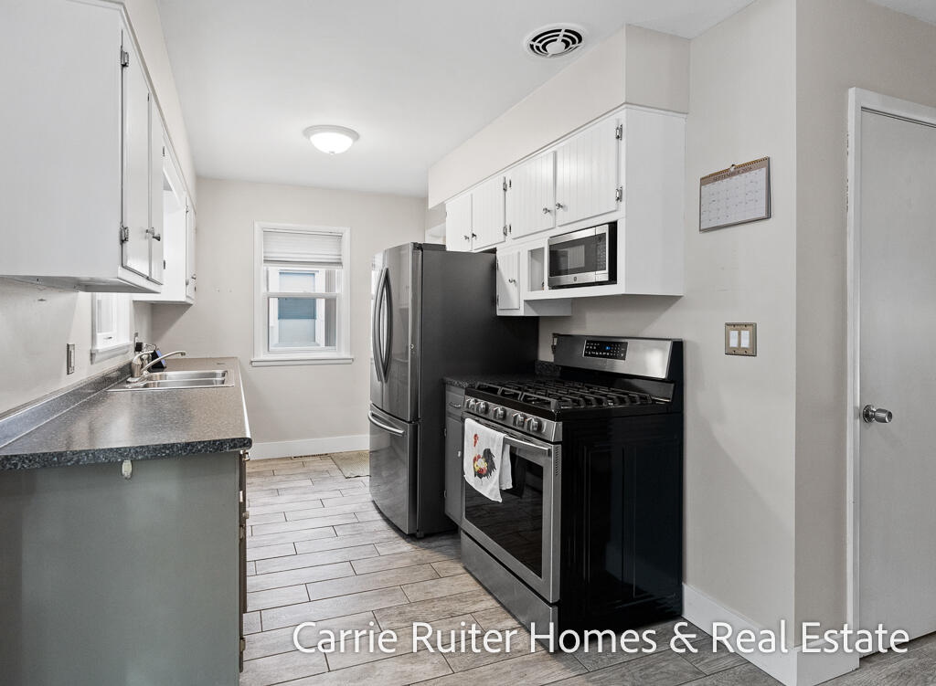 306 Orchard Avenue Grand Haven MI 49417