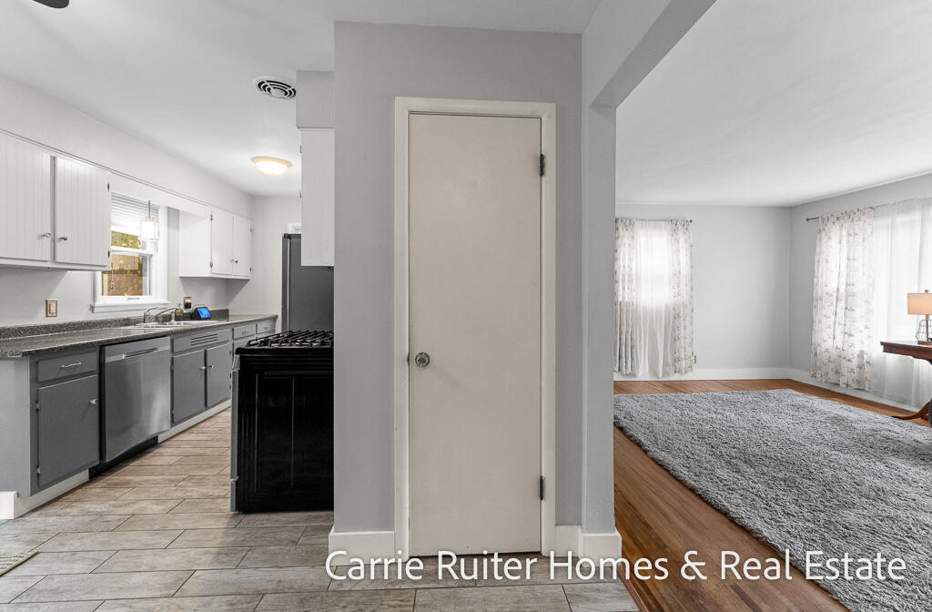306 Orchard Avenue Grand Haven MI 49417
