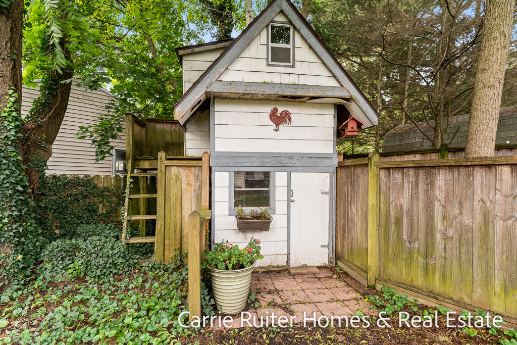 306 Orchard Avenue Grand Haven MI 49417