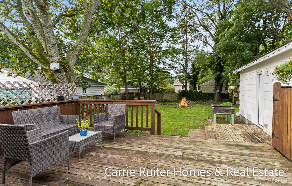 306 Orchard Avenue Grand Haven MI 49417