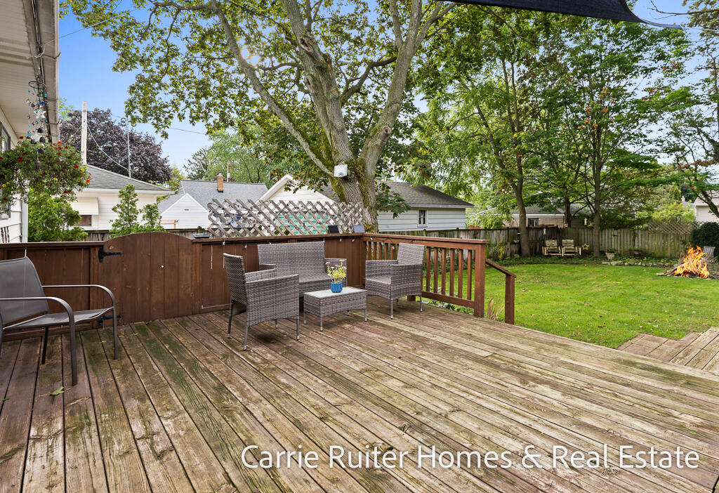 306 Orchard Avenue Grand Haven MI 49417